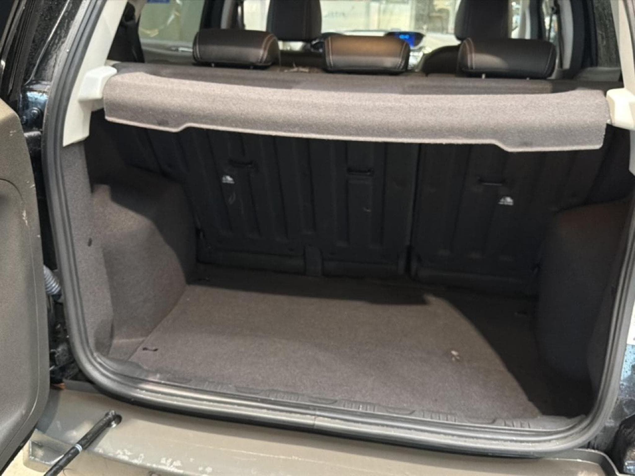 Ford ECOSPORT 1.0 ECOBOOST 140 ST-LINE (2017) - Photo 16