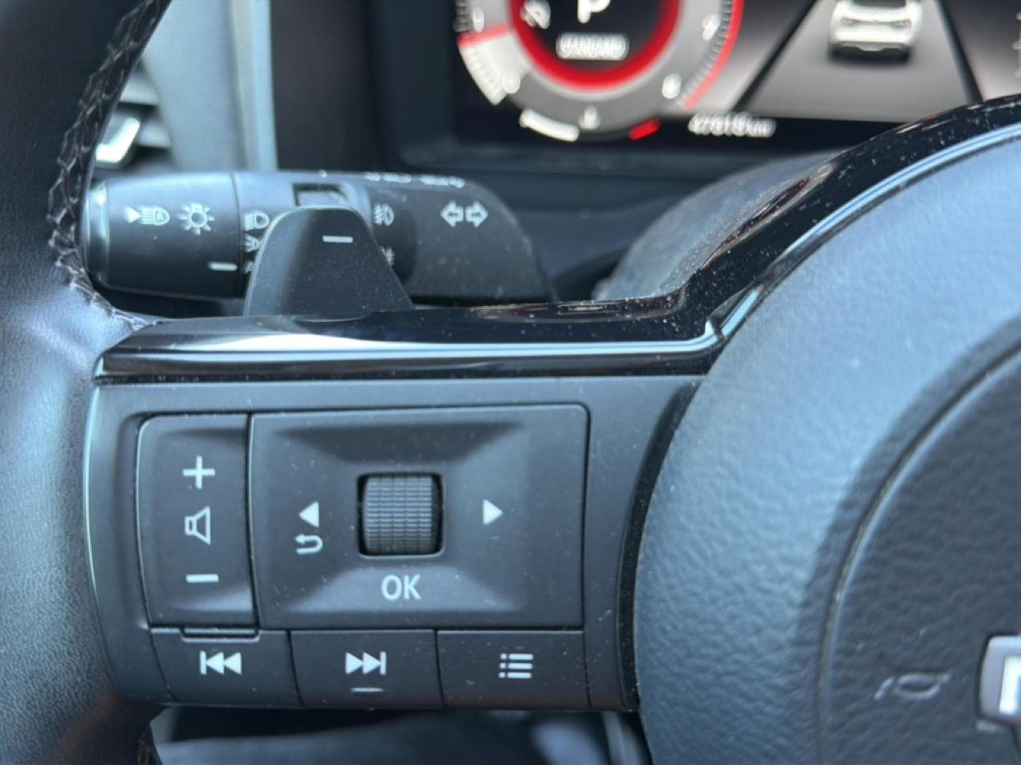 Nissan QASHQAI 1.3 MILD HYBRID 158 N-CONNECTA XTRONIC 2022 (2024) - Photo 16
