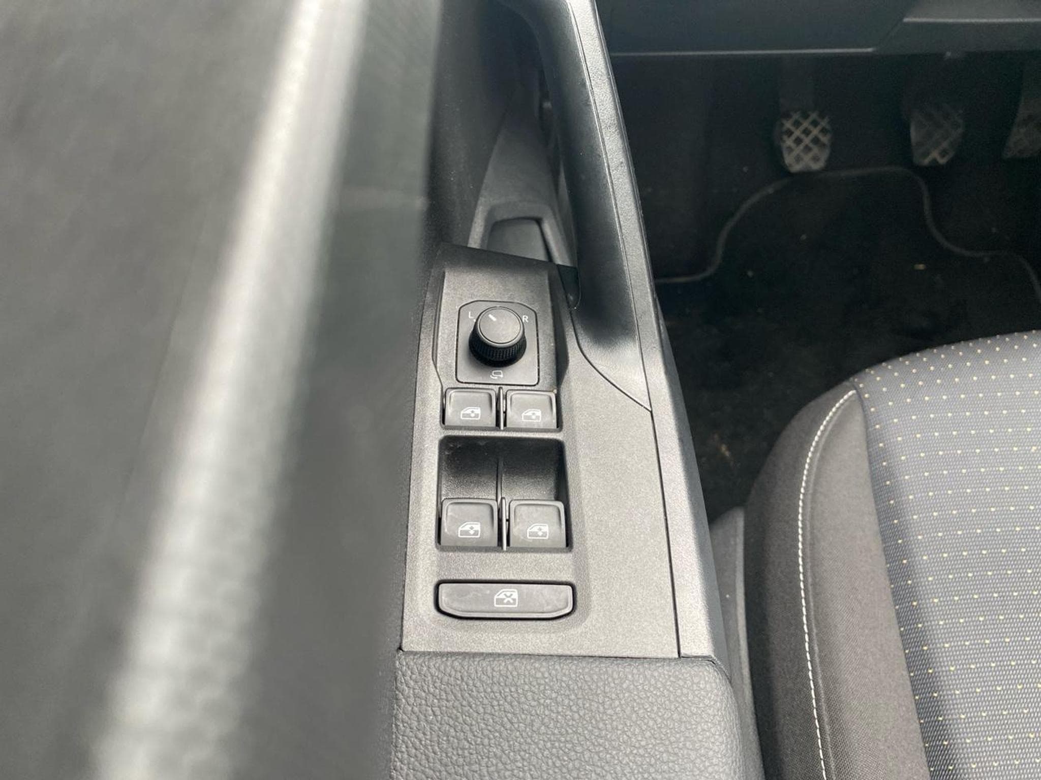 Seat IBIZA 1.0 TSI 95 COPA (2025) - Photo 16