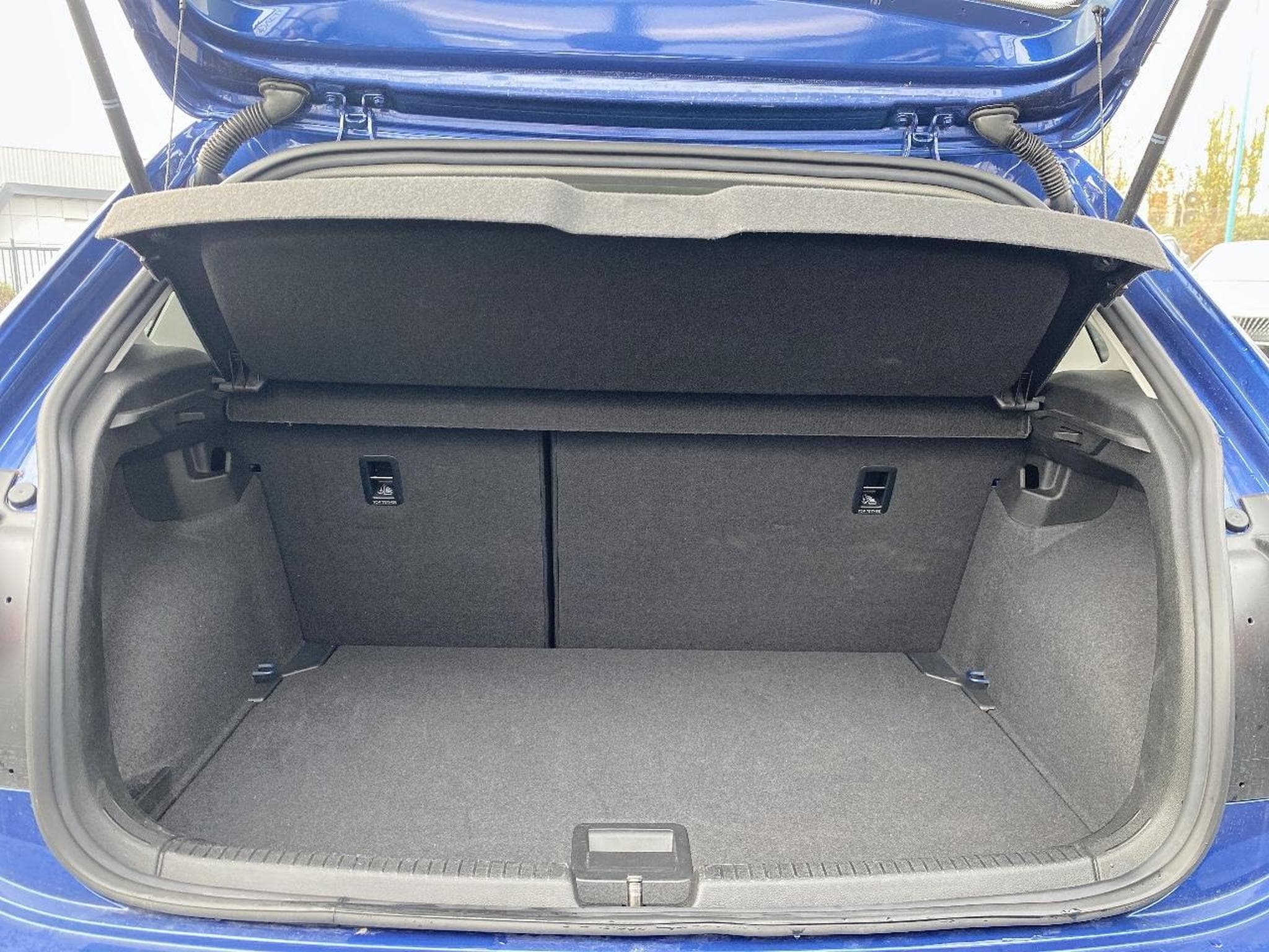 VW POLO 1.0 TSI 95 VW EDITION (2025) - Photo 16