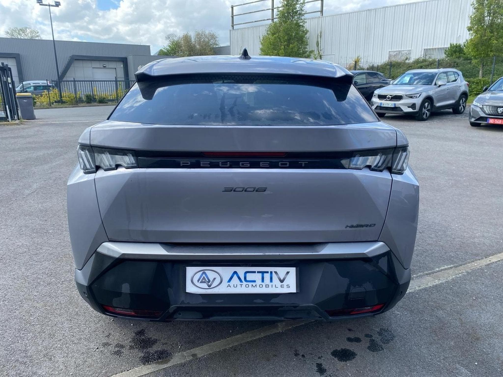 Peugeot 3008 1.2 HYBRID 145 ALLURE E-DCS6 (2024) - Photo 6