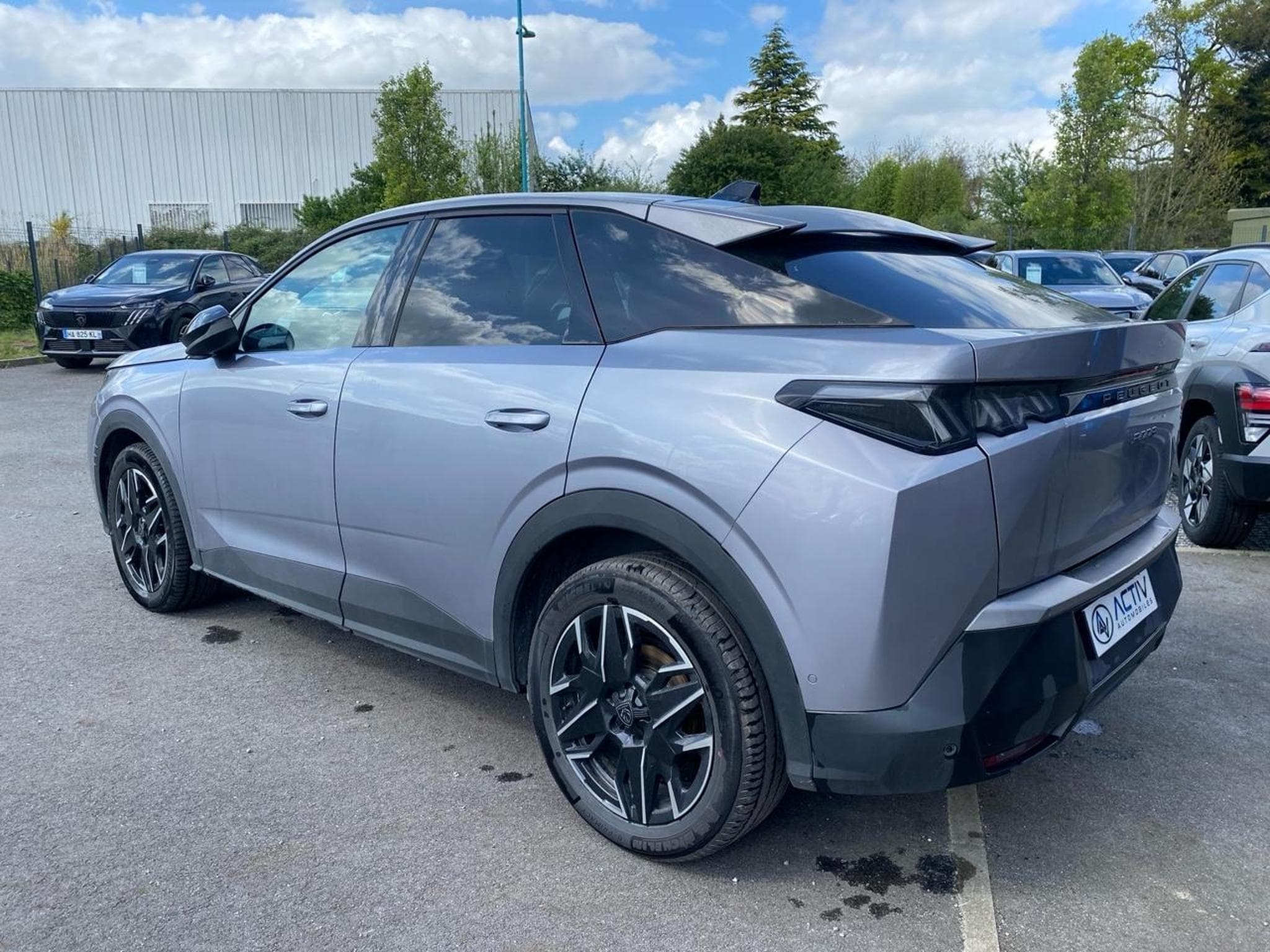 Peugeot 3008 1.2 HYBRID 145 ALLURE E-DCS6 (2024) - Photo 7
