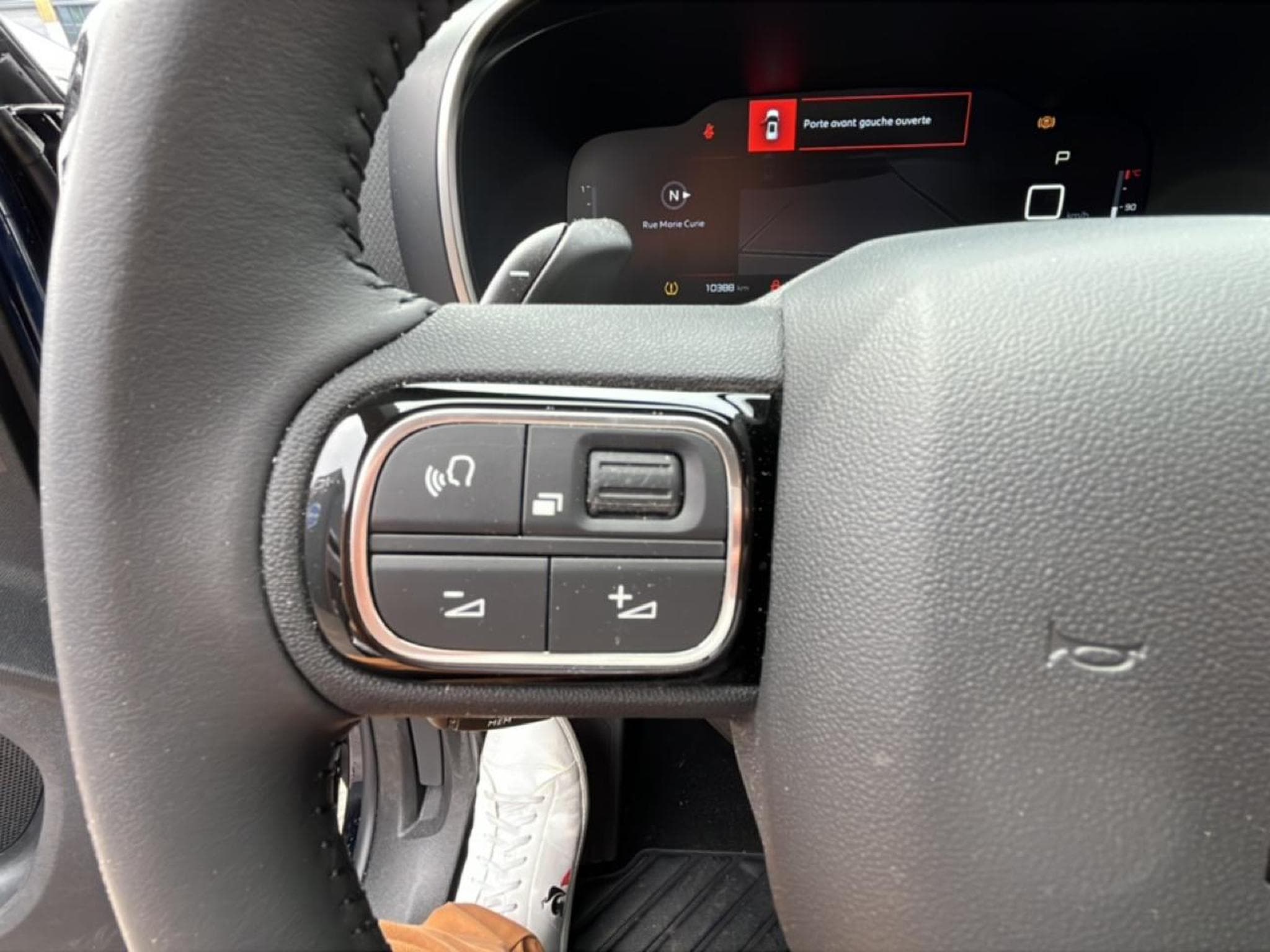 Citroen C5 AIRCROSS 1.2 HYBRIDE 145 MAX BOITE AUTOMATIQUE (2025) - Foto 20
