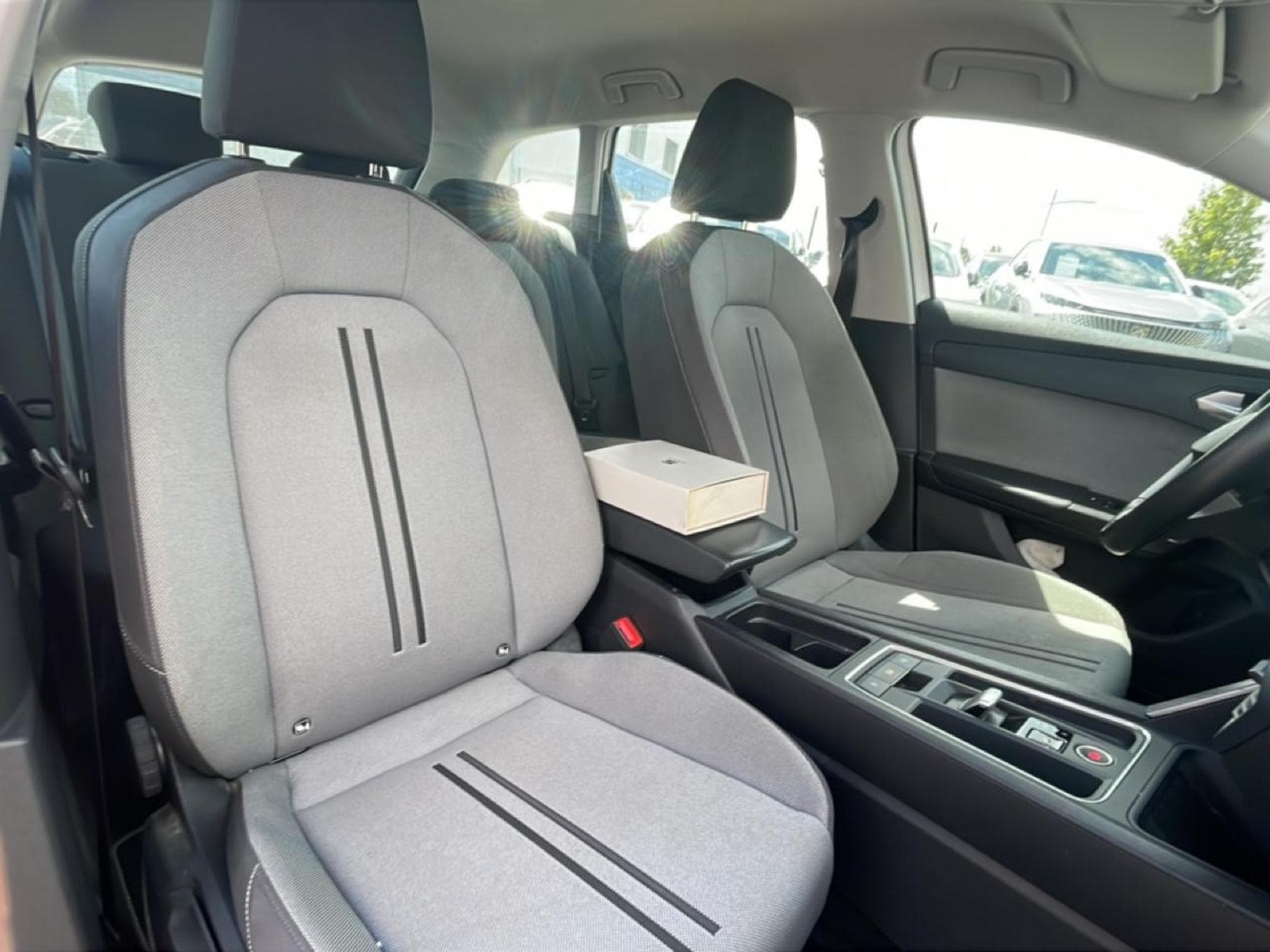 Seat Leon 1.5 TGI 130 GNV BUSINESS DSG7 (2023) - Photo 15