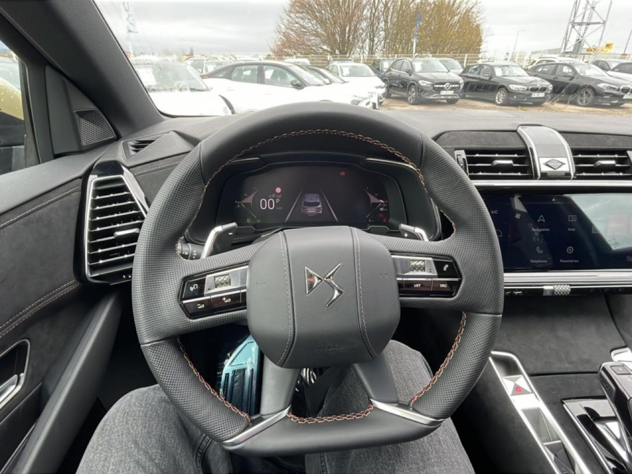 DS Automobiles DS7 1.5 BLUEHDI 130 PERFORMANCE LINE (2026) - Foto 12