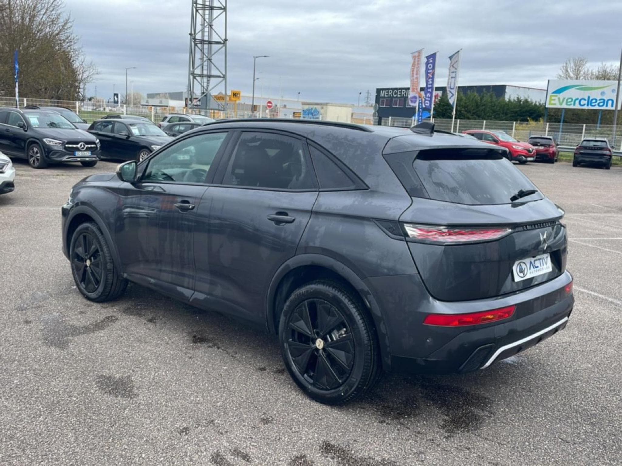 DS Automobiles DS7 1.5 BLUEHDI 130 PERFORMANCE LINE (2026) - Foto 7