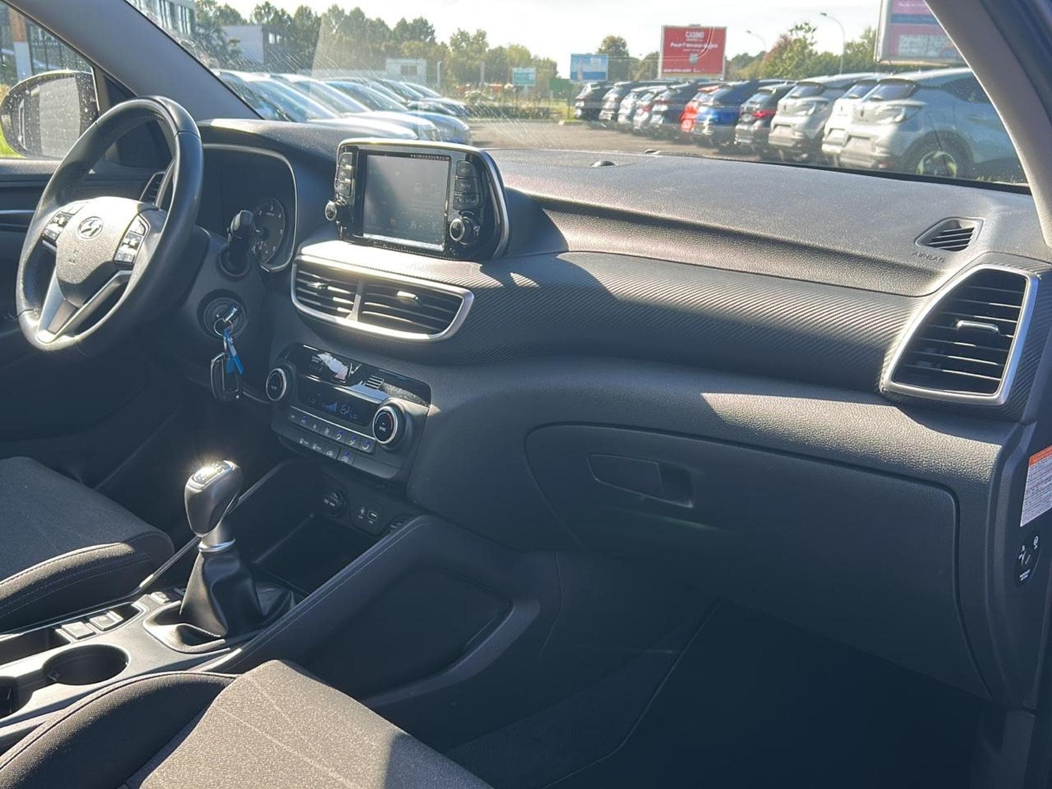 Hyundai TUCSON 1.6 CRDI 115 HYBRID 48V INTUITIVE (2020) - Foto 17