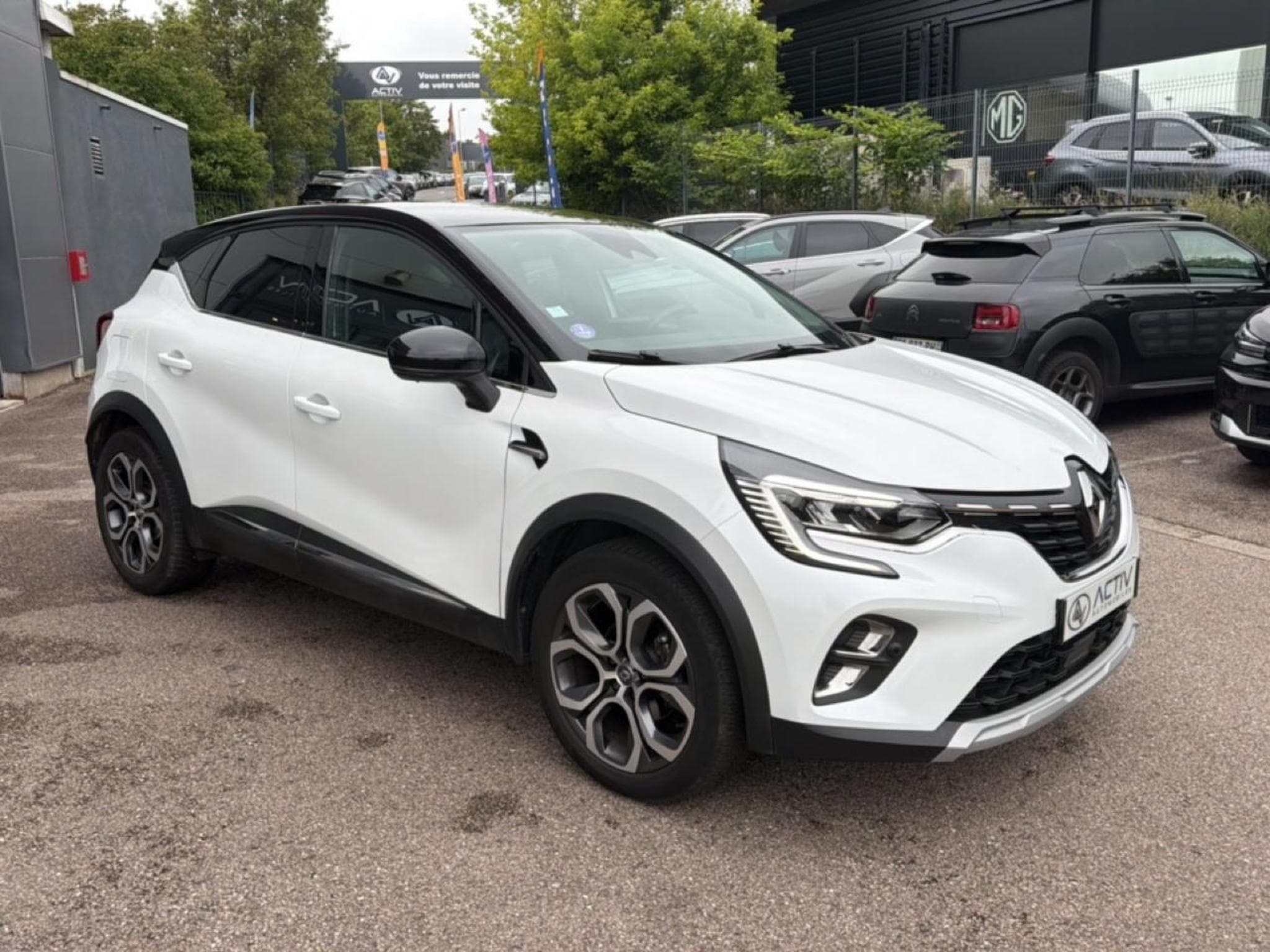 Renault CAPTUR II 1.3 TCE 130 FAP INTENS EDC (2019) - Photo 3