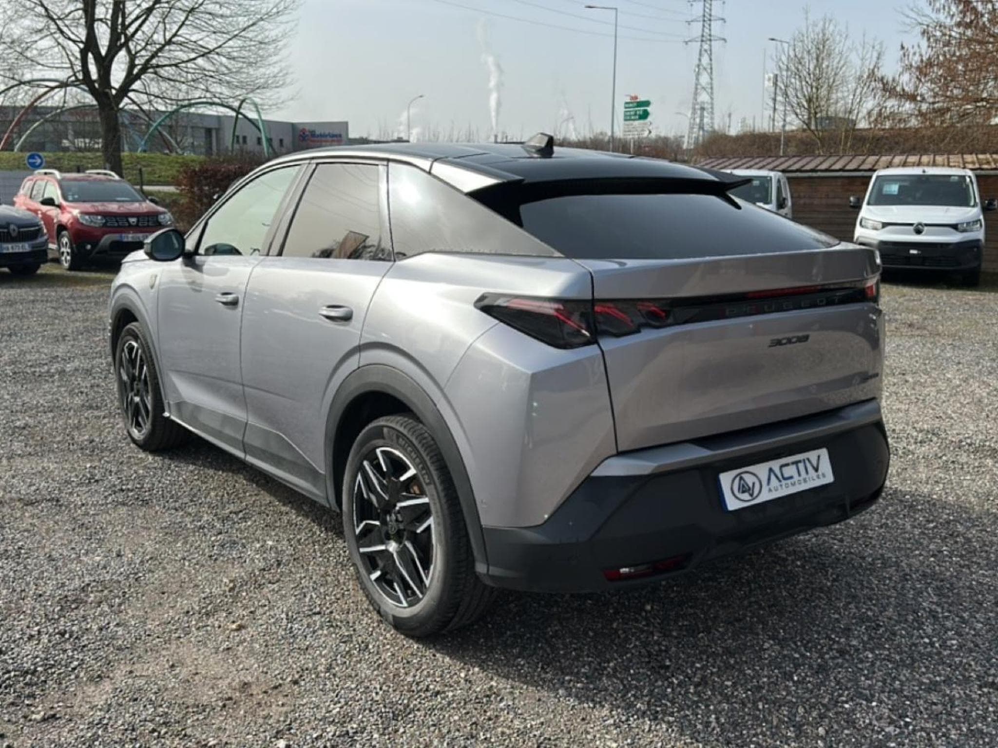 Peugeot 3008 1.2 HYBRID 145 GT E-DCS6 (2025) - Foto 7