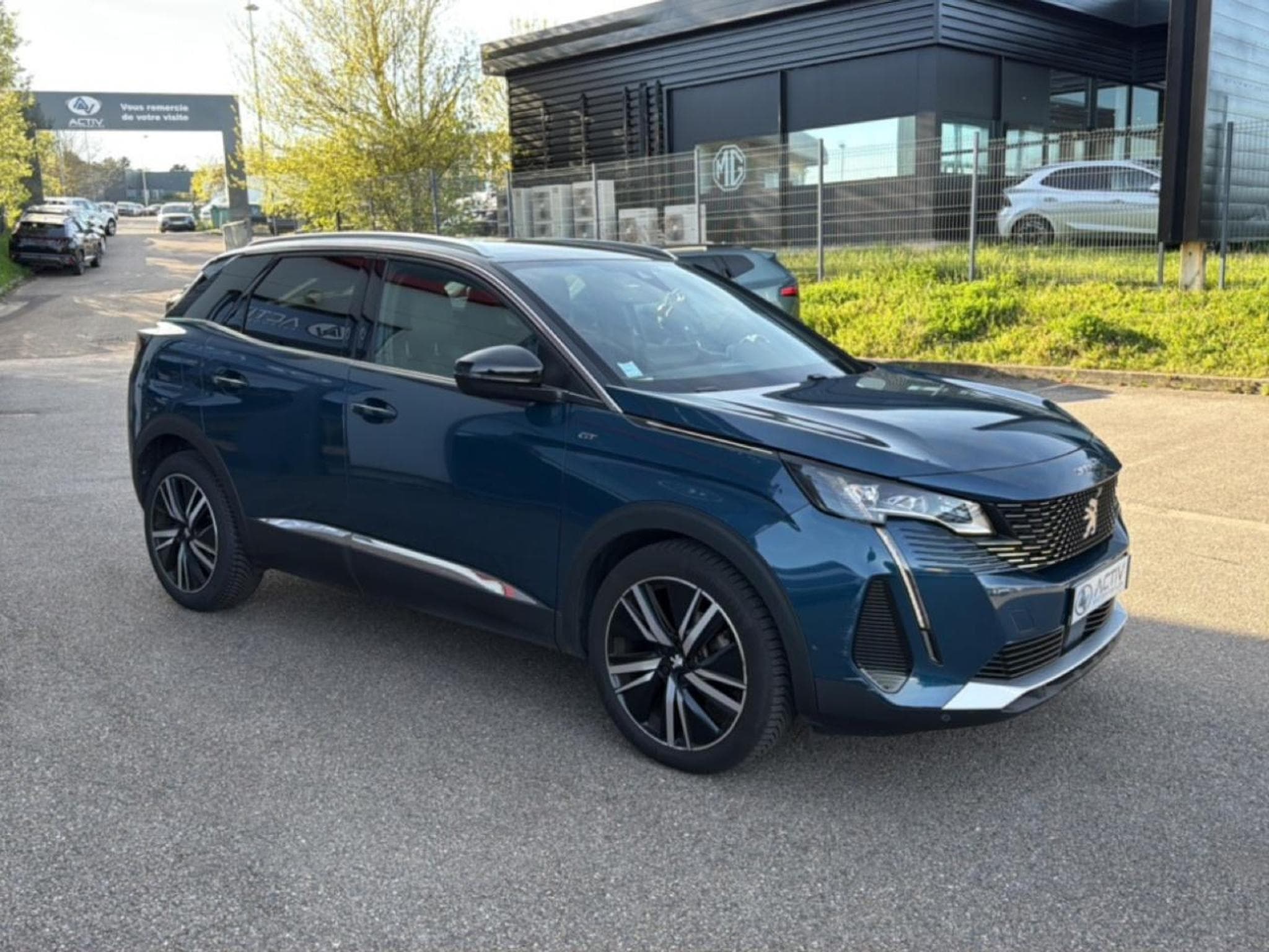 Peugeot 3008 1.5 BLUEHDI 130 GT PACK EAT8 (2021) - Photo 3