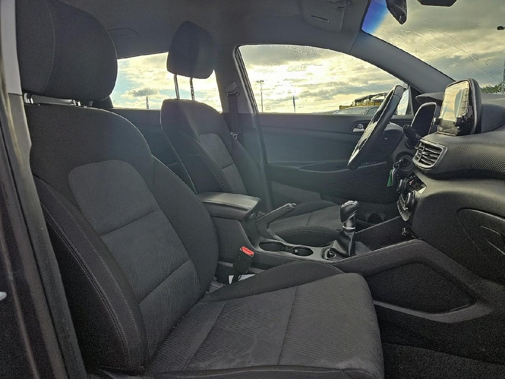 Hyundai TUCSON 1.6 CRDI 115 HYBRID 48V BUSINESS (2020) - Foto 12