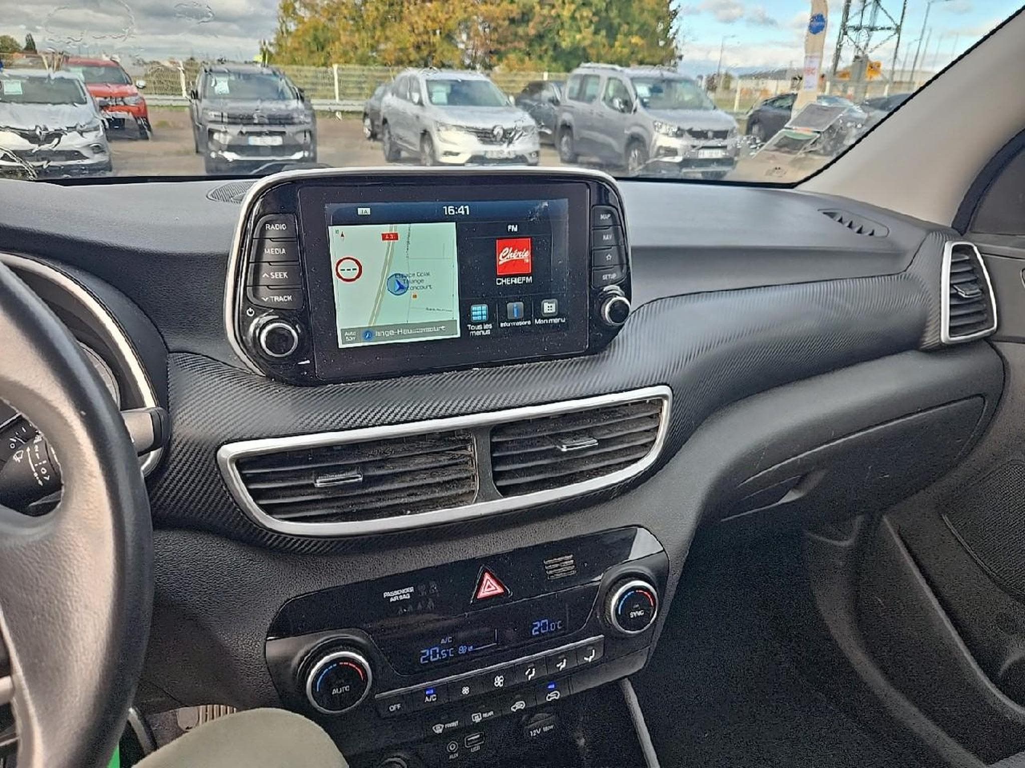 Hyundai TUCSON 1.6 CRDI 115 HYBRID 48V BUSINESS (2020) - Foto 16