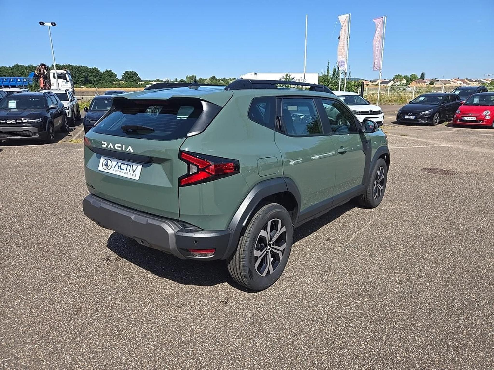 Dacia DUSTER 1.2 TCE 130 EXPRESSION 4X2 (2025) - Foto 5