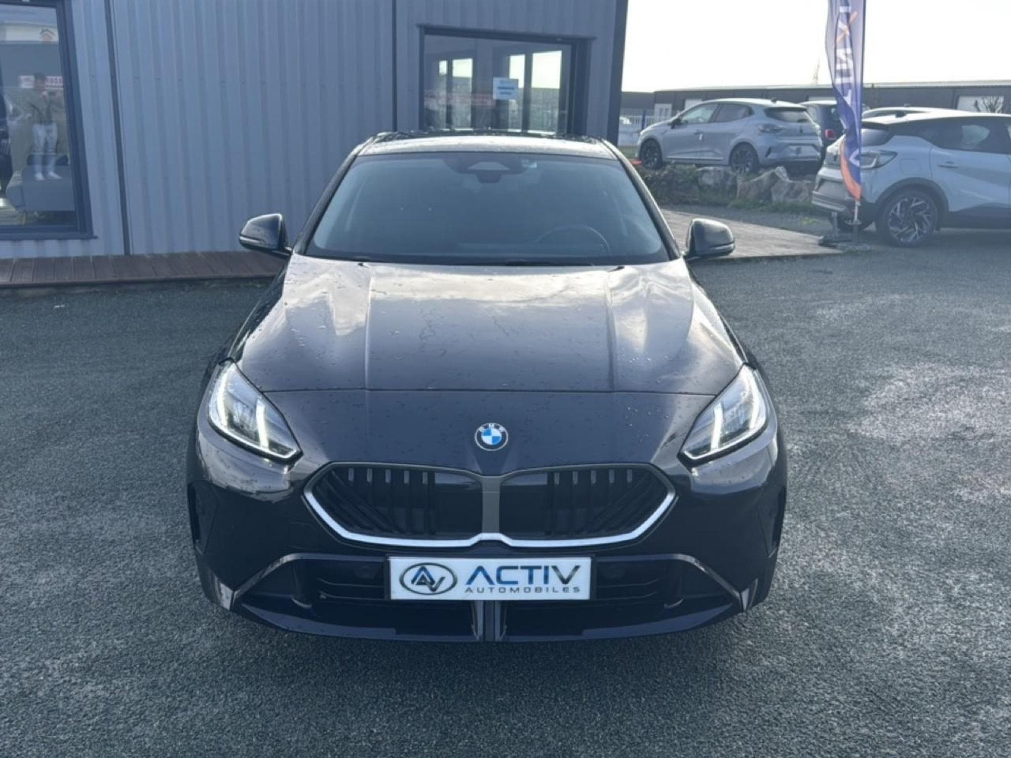 Bmw SERIE 1 (F70) 120DA 163 M SPORT DESIGN DKG7 (2024) - Foto 2
