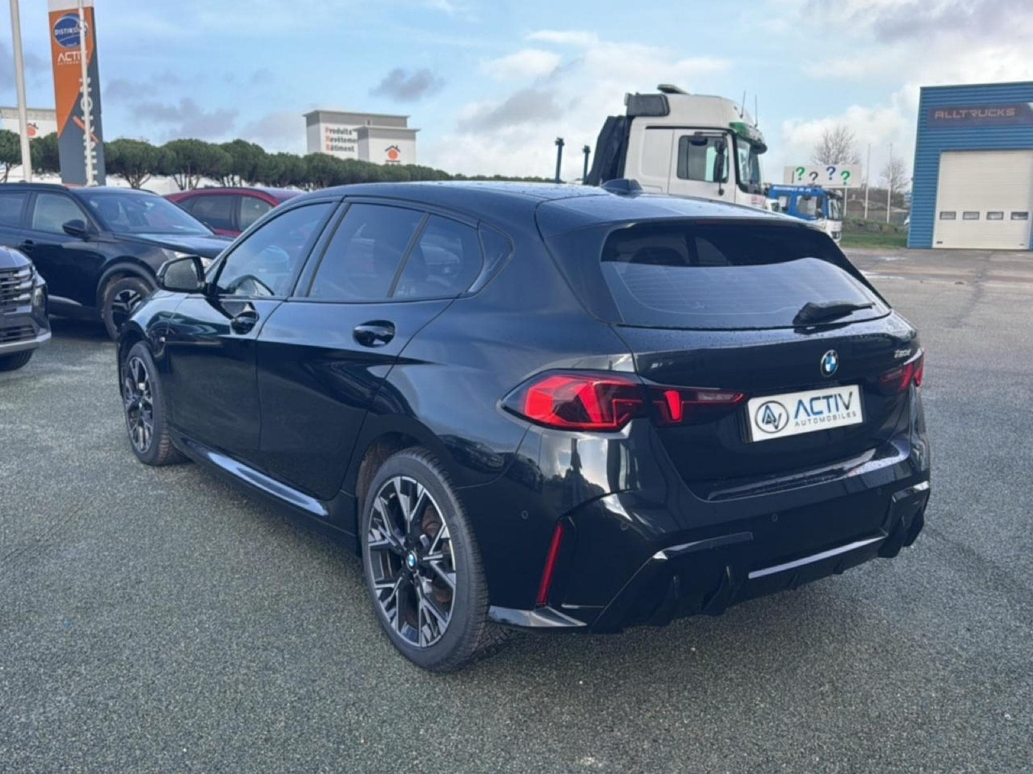 Bmw SERIE 1 (F70) 120DA 163 M SPORT DESIGN DKG7 (2024) - Foto 7