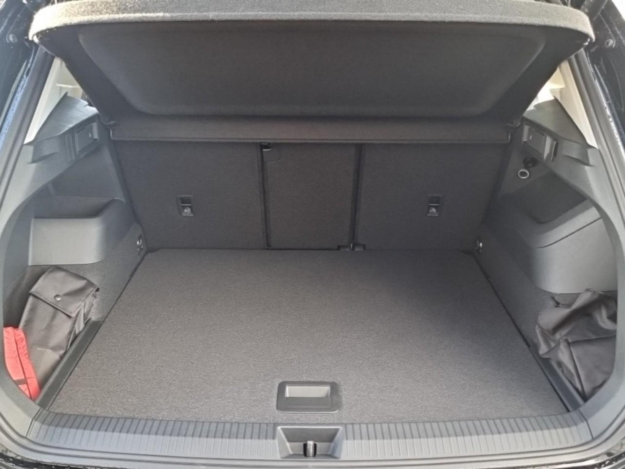 VW TIGUAN 1.5 ETSI 150 LIFE DSG7 (2025) - Photo 14