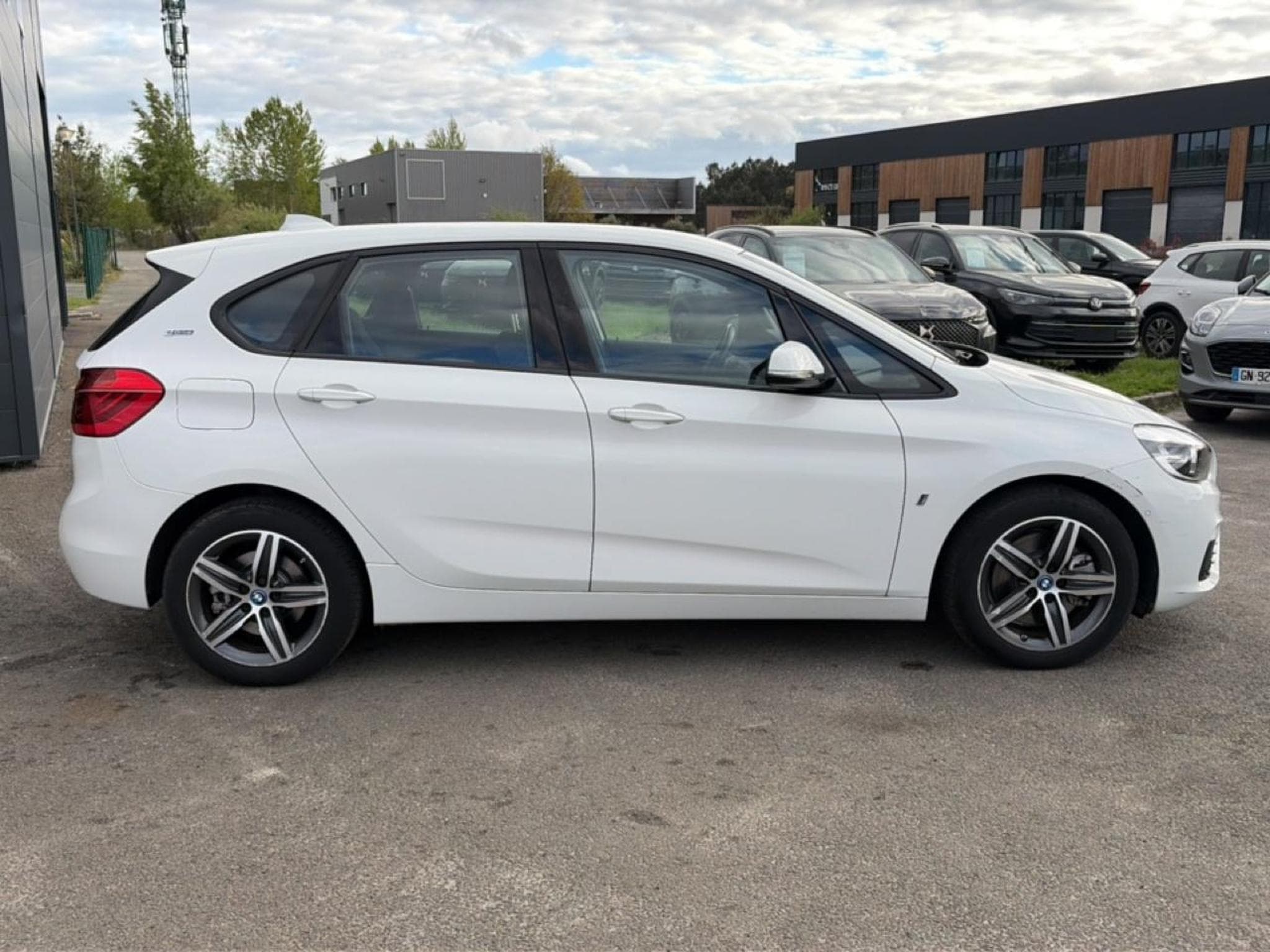 Bmw SERIE 2 ACTIVETOURER (F45) 225XEA 224 BUSINESS (2017) - Foto 4