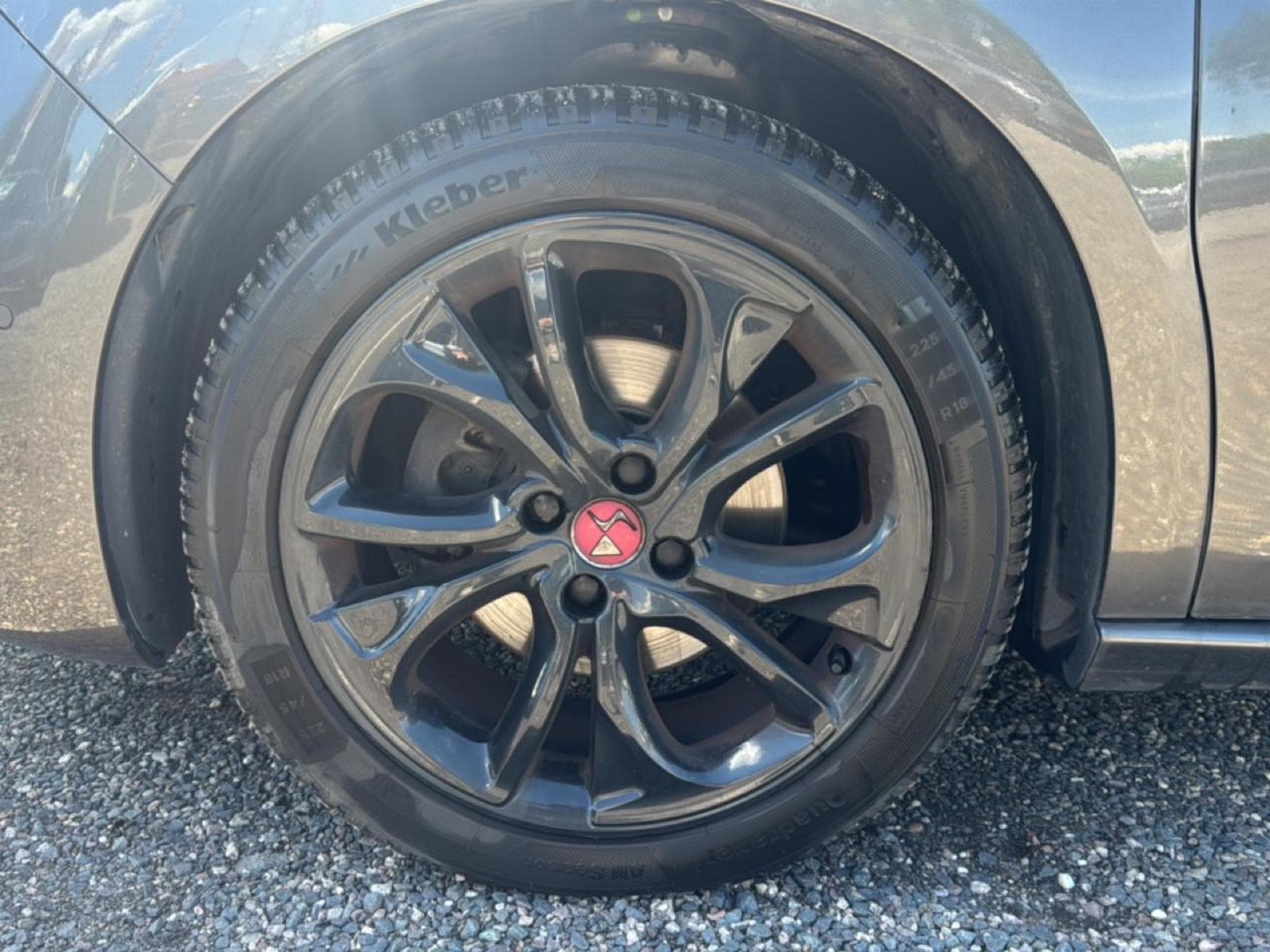 DS Automobiles DS4 BLUEHDI 180 PERFORMANCE LINE EAT6 (2017) - Photo 9