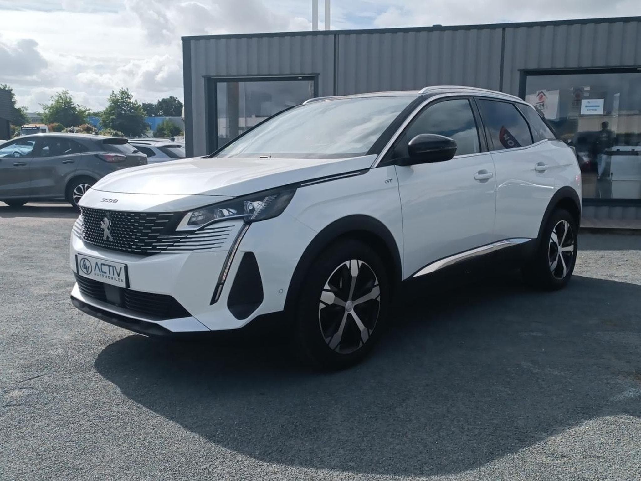 Peugeot 3008 1.5 BLUEHDI 130 GT EAT8 (2021) - Photo 1