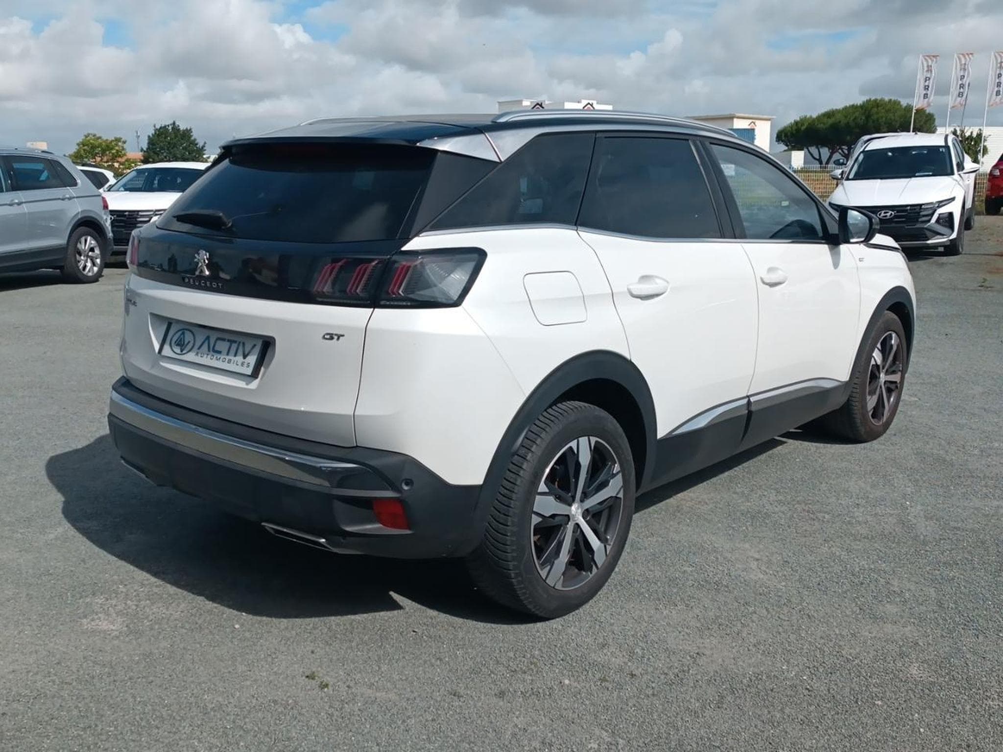 Peugeot 3008 1.5 BLUEHDI 130 GT EAT8 (2021) - Photo 5