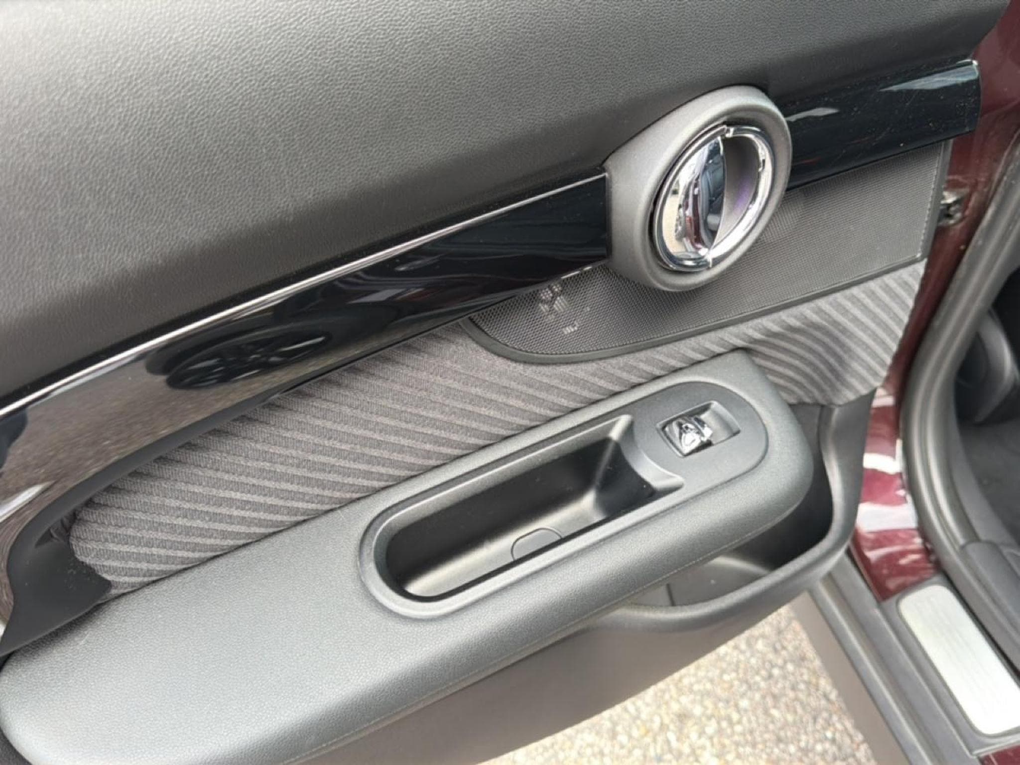 Mini CLUBMAN COOPER SD 190 ALL4 BVA (2016) - Photo 19