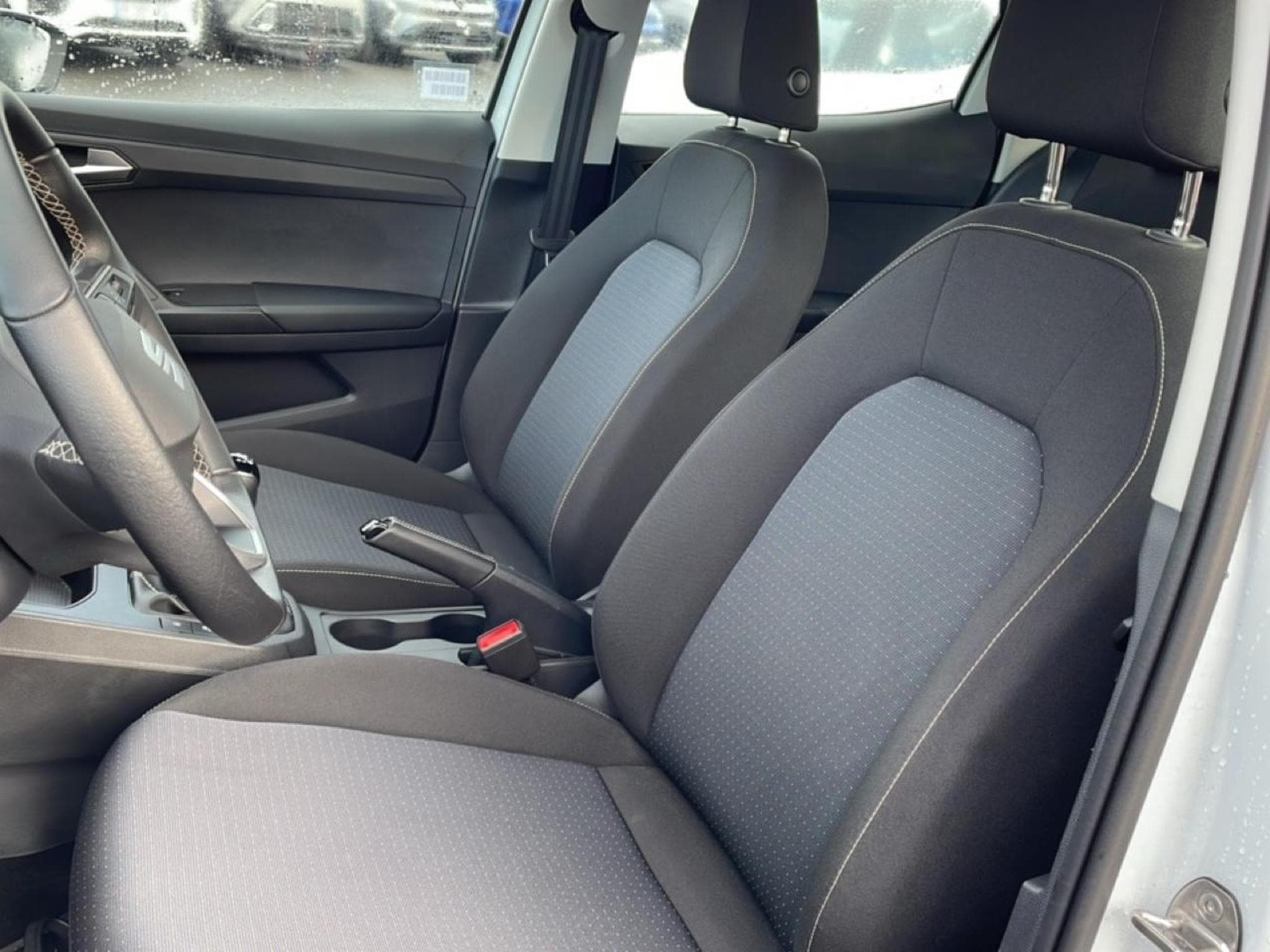 Seat IBIZA 1.0 TSI 95 COPA (2025) - Photo 15