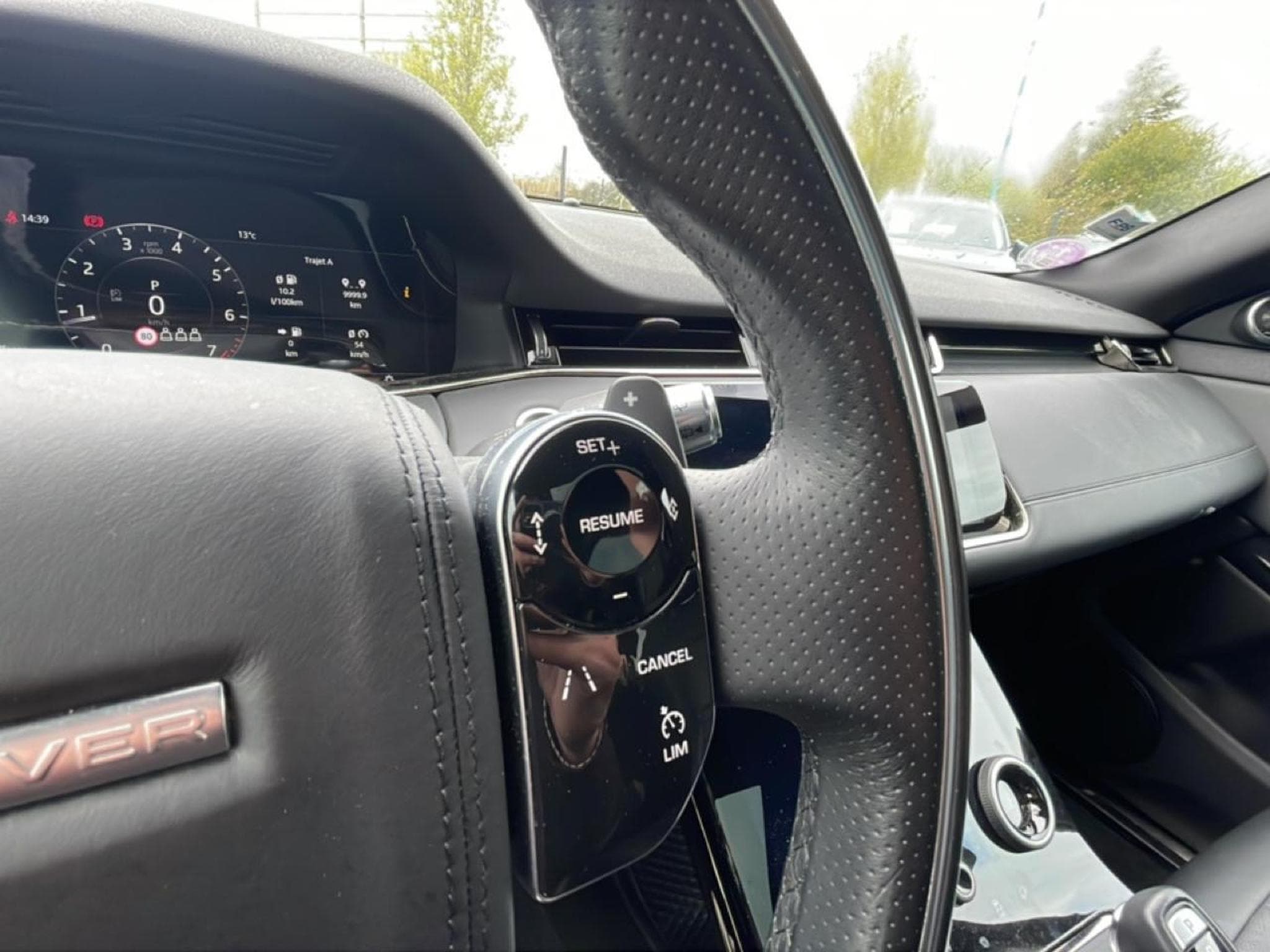 Land-Rover RANGE ROVER EVOQUE 2.0 P 250 R-DYNAMIC HSE AWD BVA (2020) - Photo 13