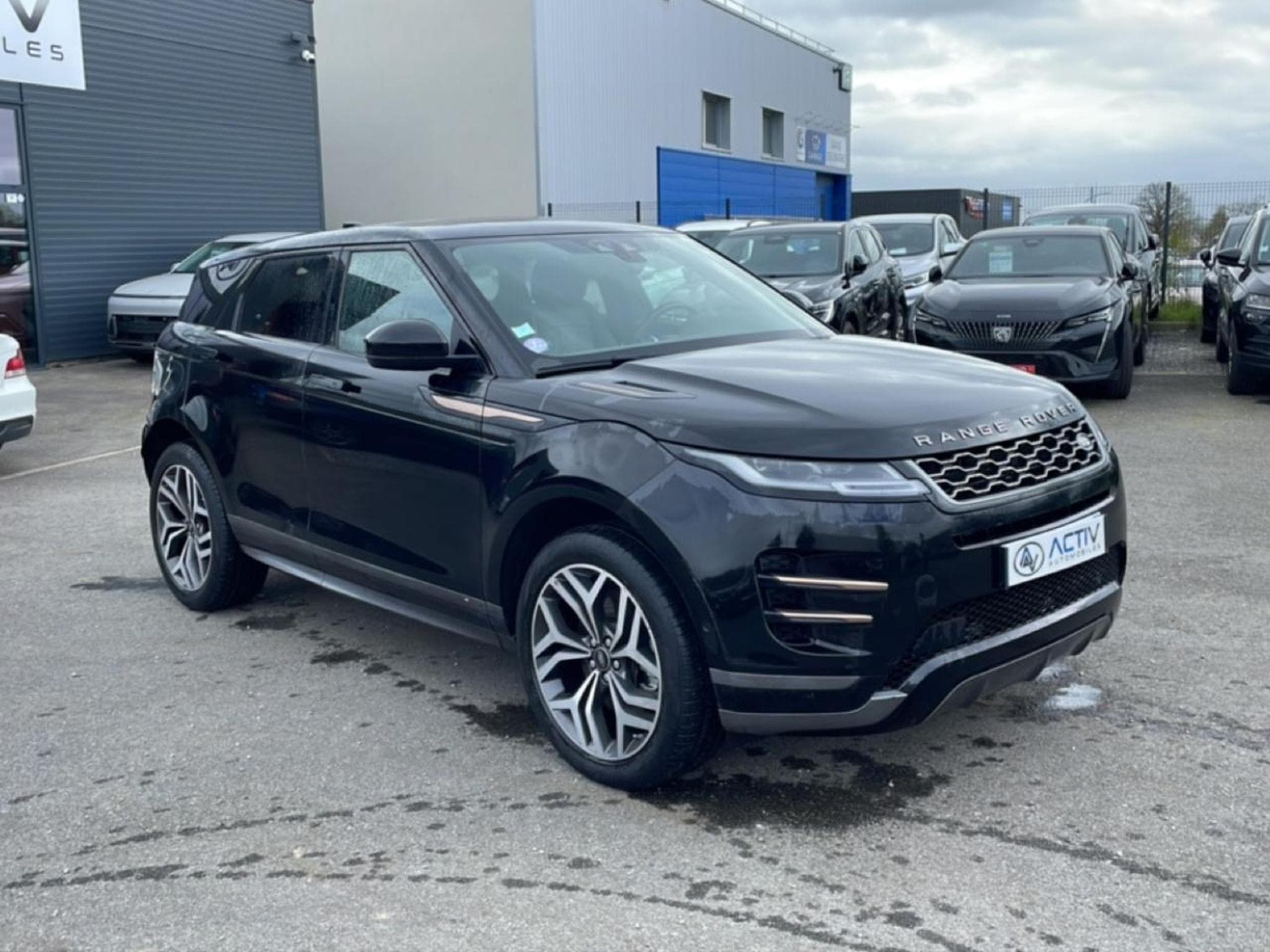 Land-Rover RANGE ROVER EVOQUE 2.0 P 250 R-DYNAMIC HSE AWD BVA (2020) - Photo 3