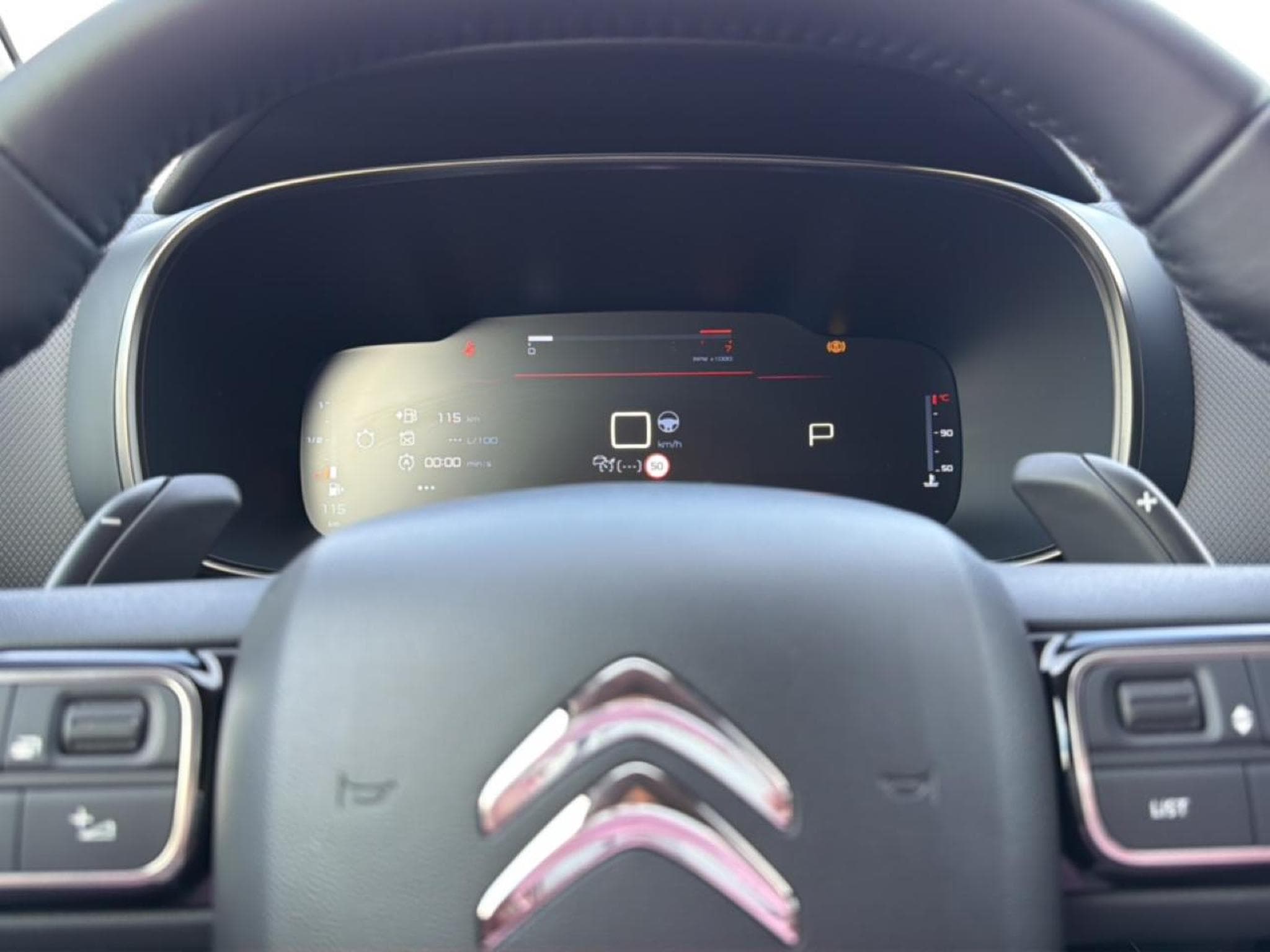 Citroen C5 AIRCROSS 1.5 BLUEHDI 130 MAX BOITE AUTOMATIQUE (2025) - Photo 18
