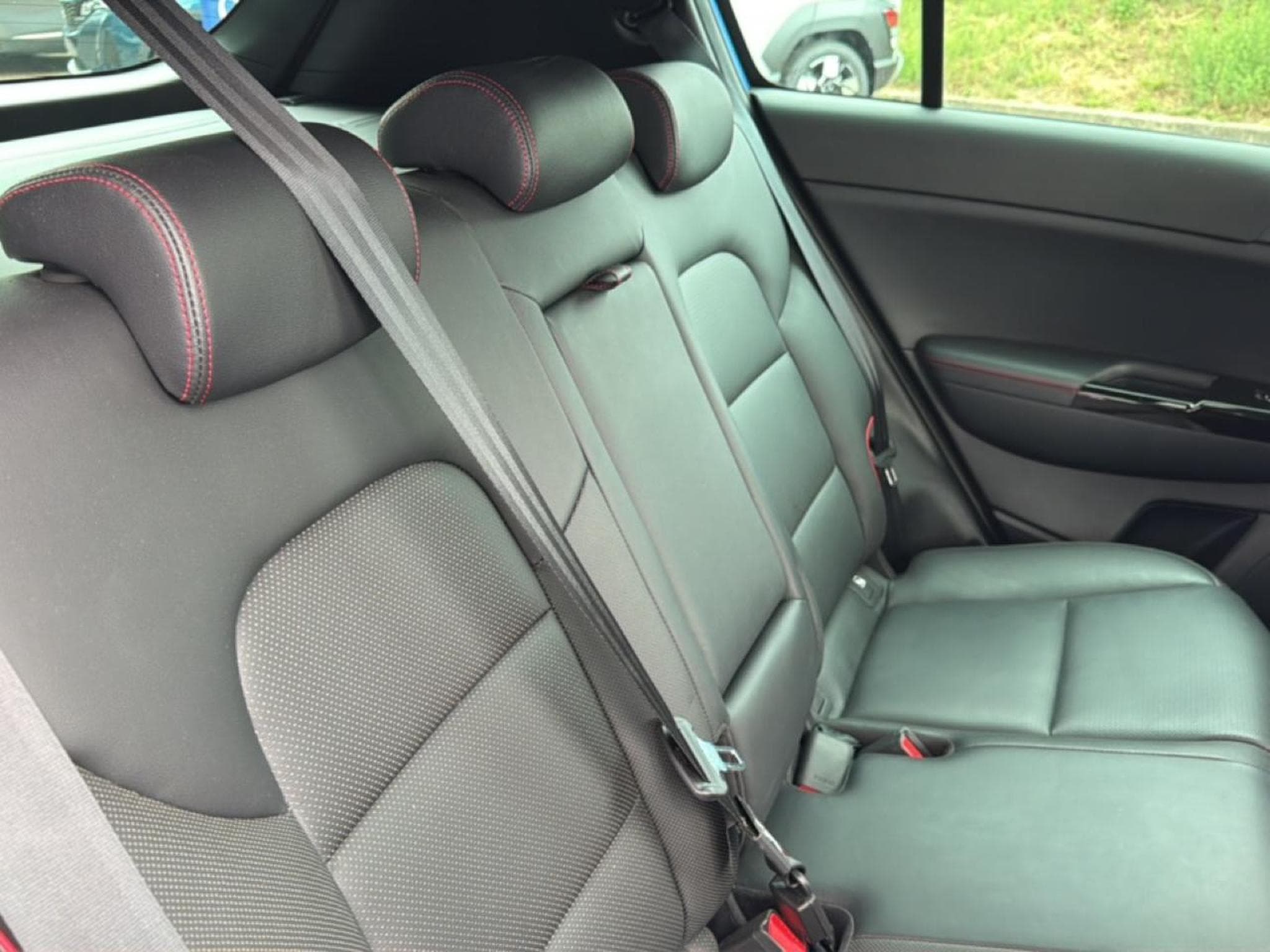 Kia SPORTAGE 1.6 CRDI 136 GT LINE DCT7 (2019) - Photo 11