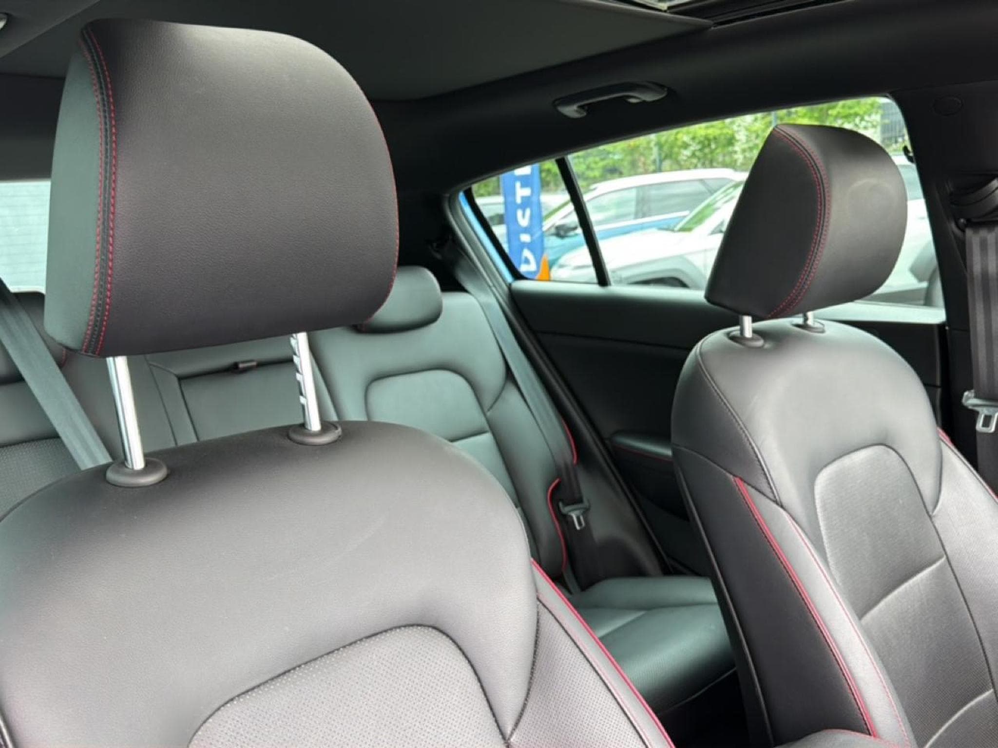 Kia SPORTAGE 1.6 CRDI 136 GT LINE DCT7 (2019) - Photo 12