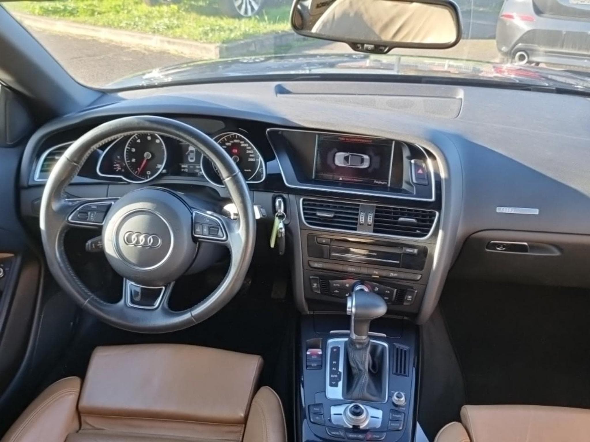 Audi A5 CABRIOLET 1.8 TFSI 177 AMBIENTE MULTITRONIC (2016) - Photo 12