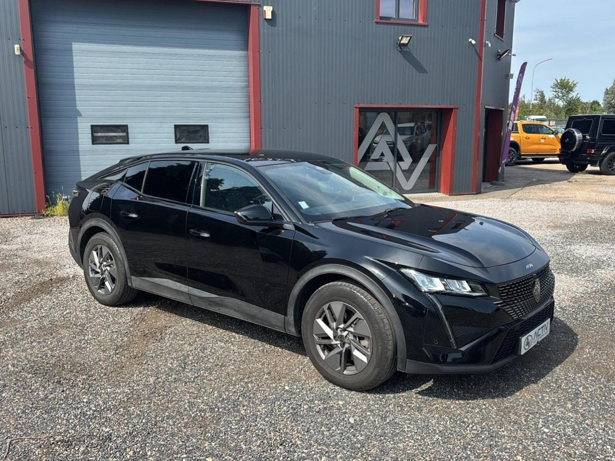 Peugeot 408 1.2 PURETECH 130 ALLURE EAT8 (2024) - Photo 3