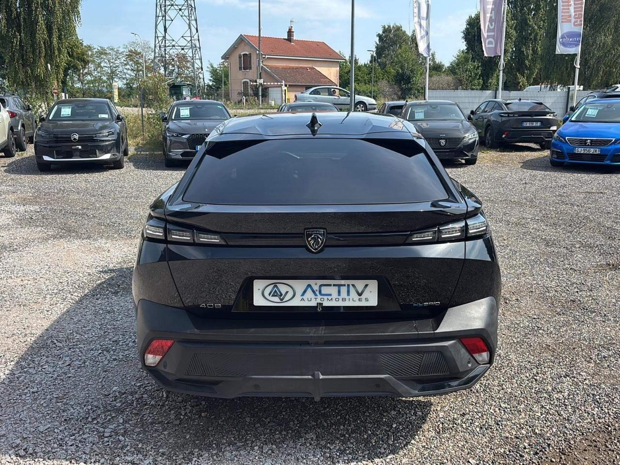 Peugeot 408 1.2 PURETECH 130 ALLURE EAT8 (2024) - Photo 6