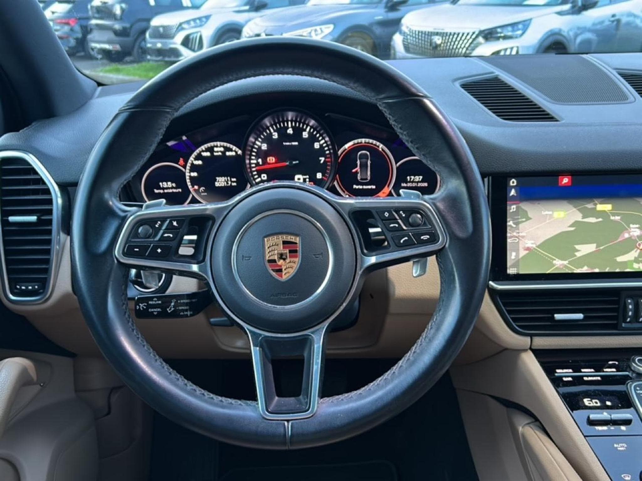 Porsche CAYENNE (9YA) 3.0 V6 340 (2018) - Photo 17