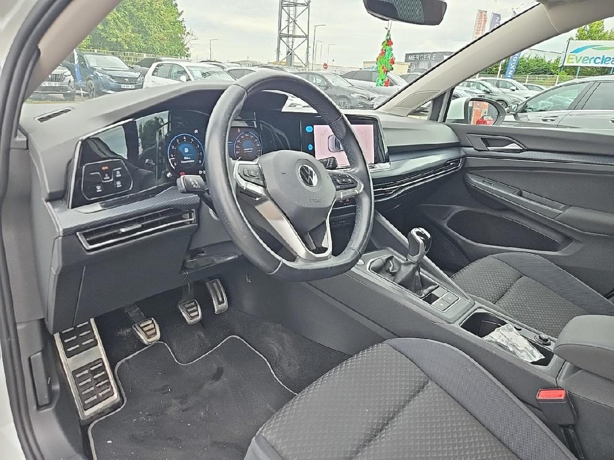 VW GOLF VIII 1.5 TSI ACT OPF 150 UNITED (2021) - Photo 13