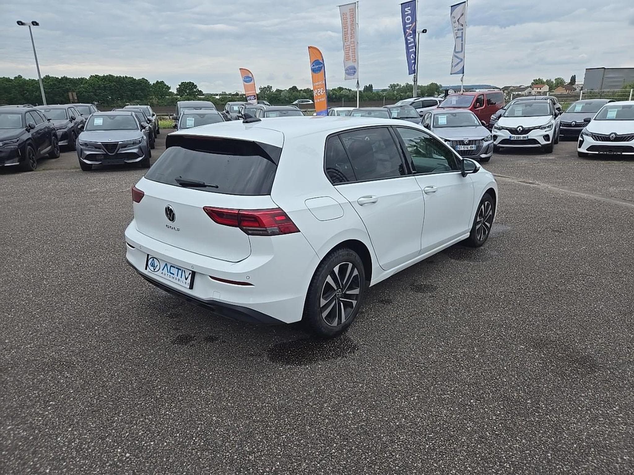 VW GOLF VIII 1.5 TSI ACT OPF 150 UNITED (2021) - Photo 5