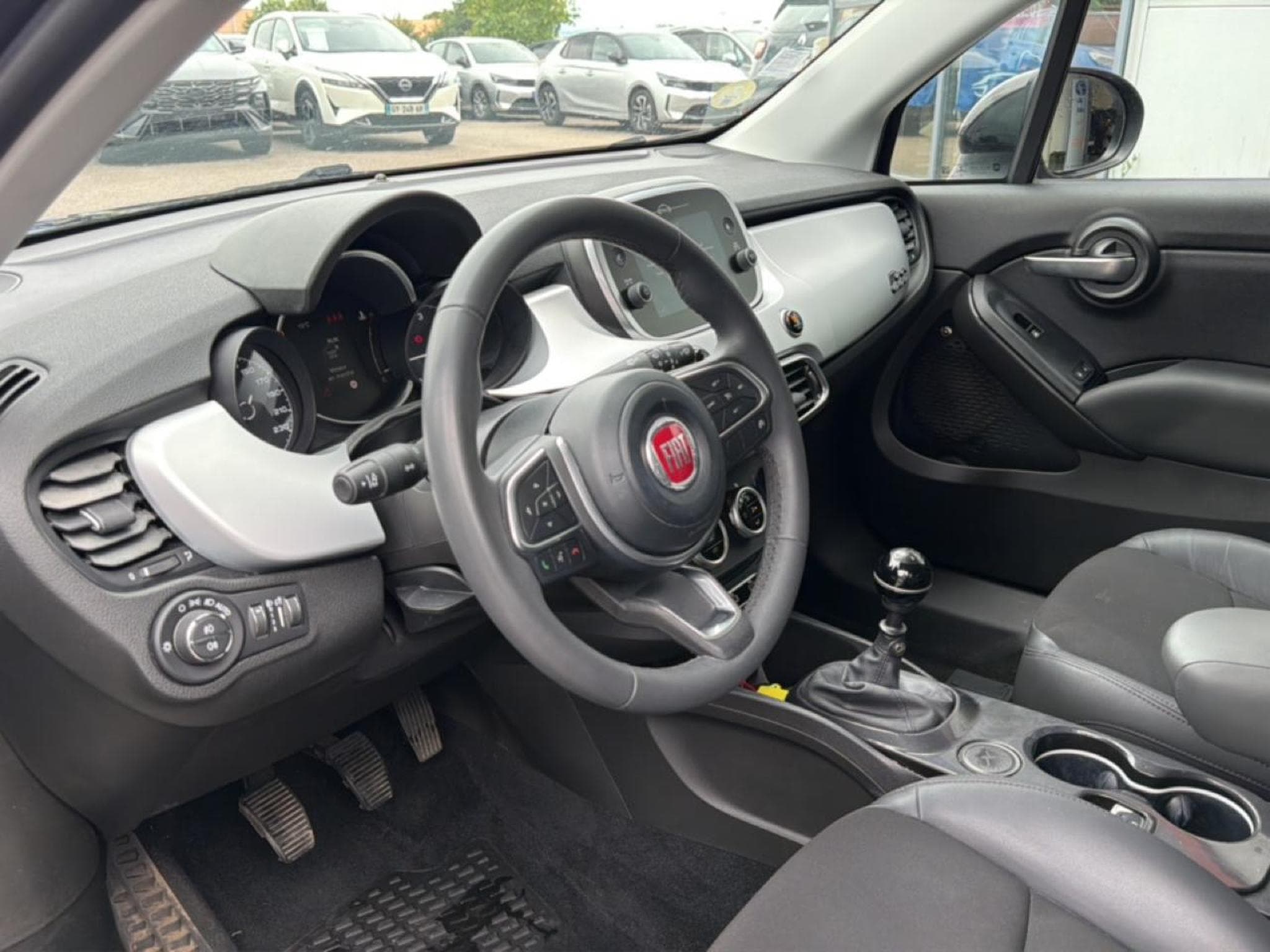 Fiat 500X 1.6 MULTIJET 130 CONNECT EDITION (2021) - Photo 11