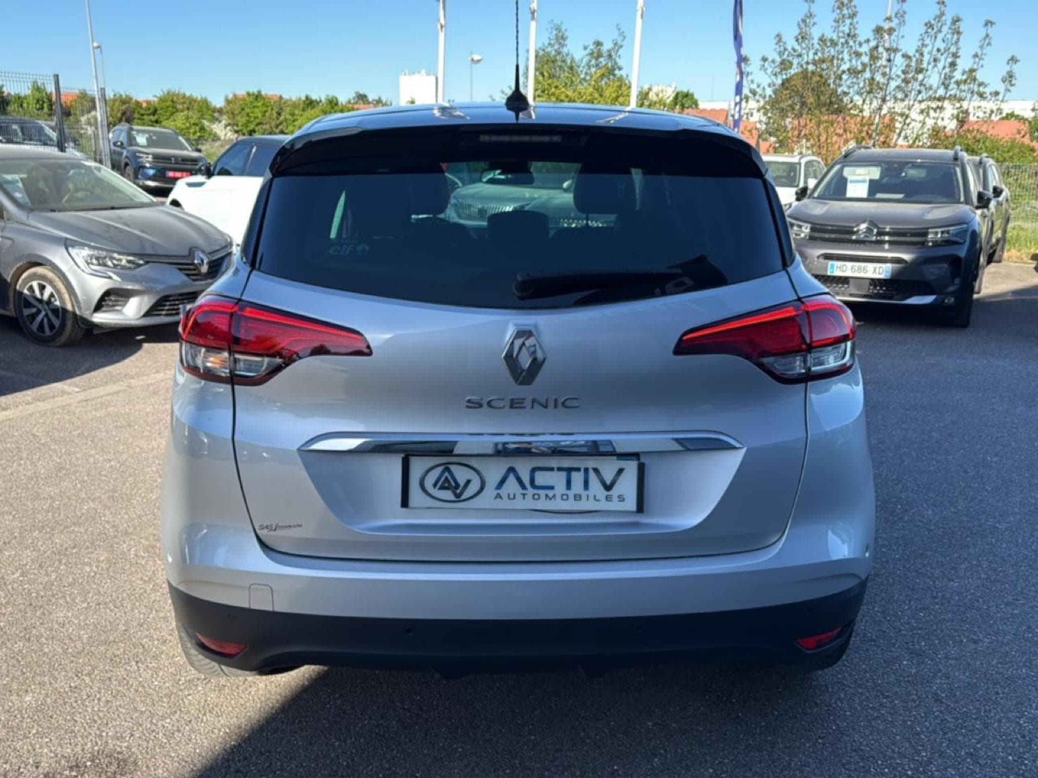 Renault SCENIC IV 1.6 DCI 130 ENERGY INTENS (2017) - Foto 6