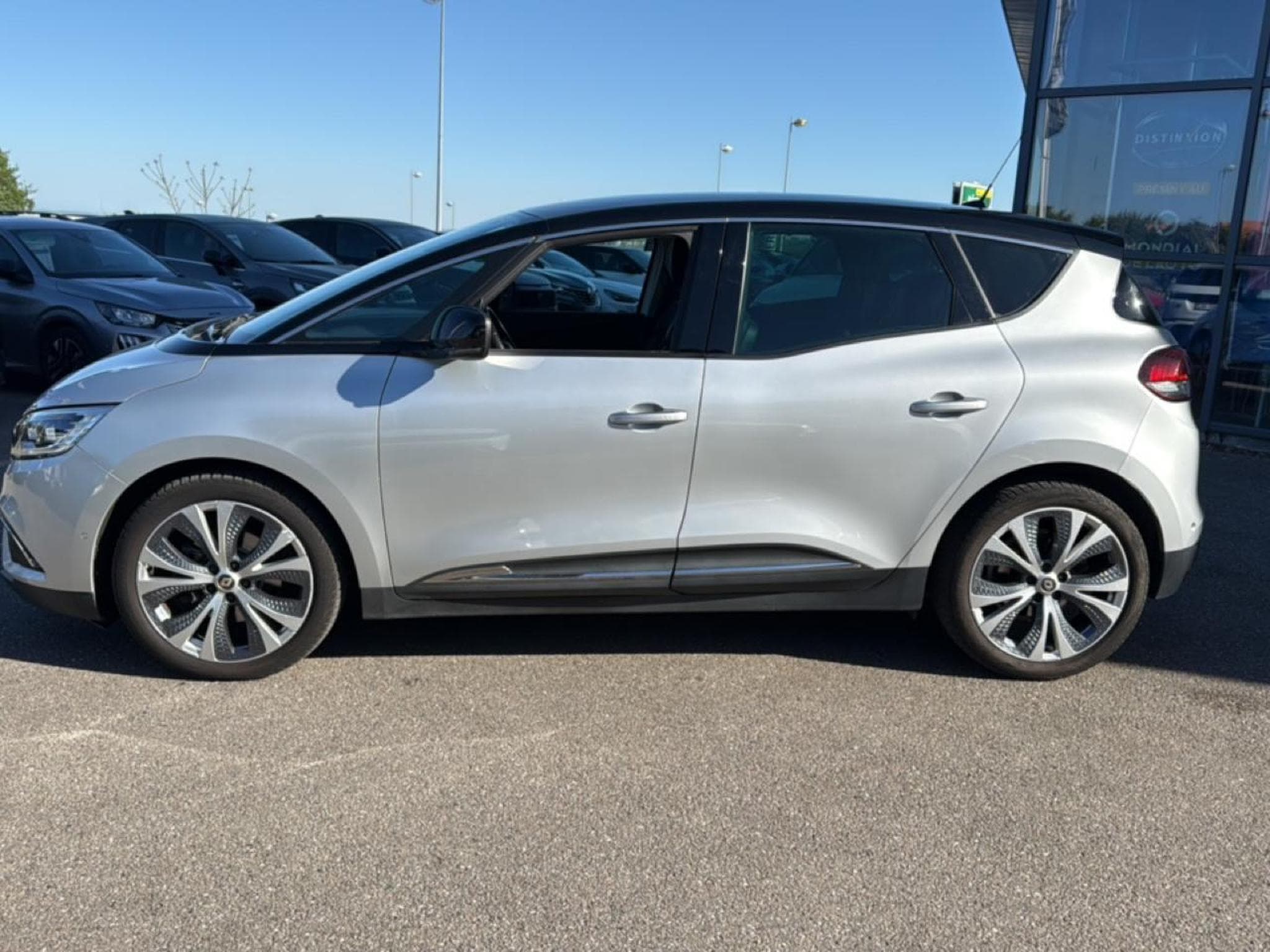 Renault SCENIC IV 1.6 DCI 130 ENERGY INTENS (2017) - Foto 8