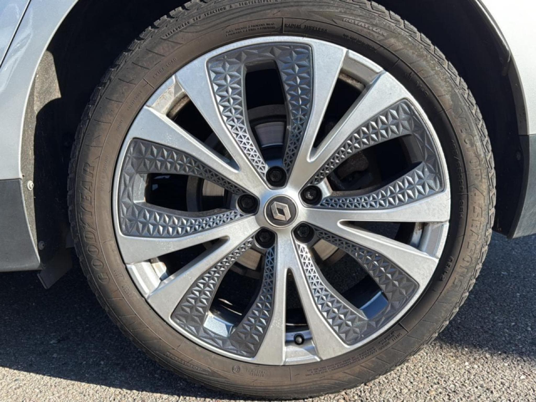 Renault SCENIC IV 1.6 DCI 130 ENERGY INTENS (2017) - Foto 9