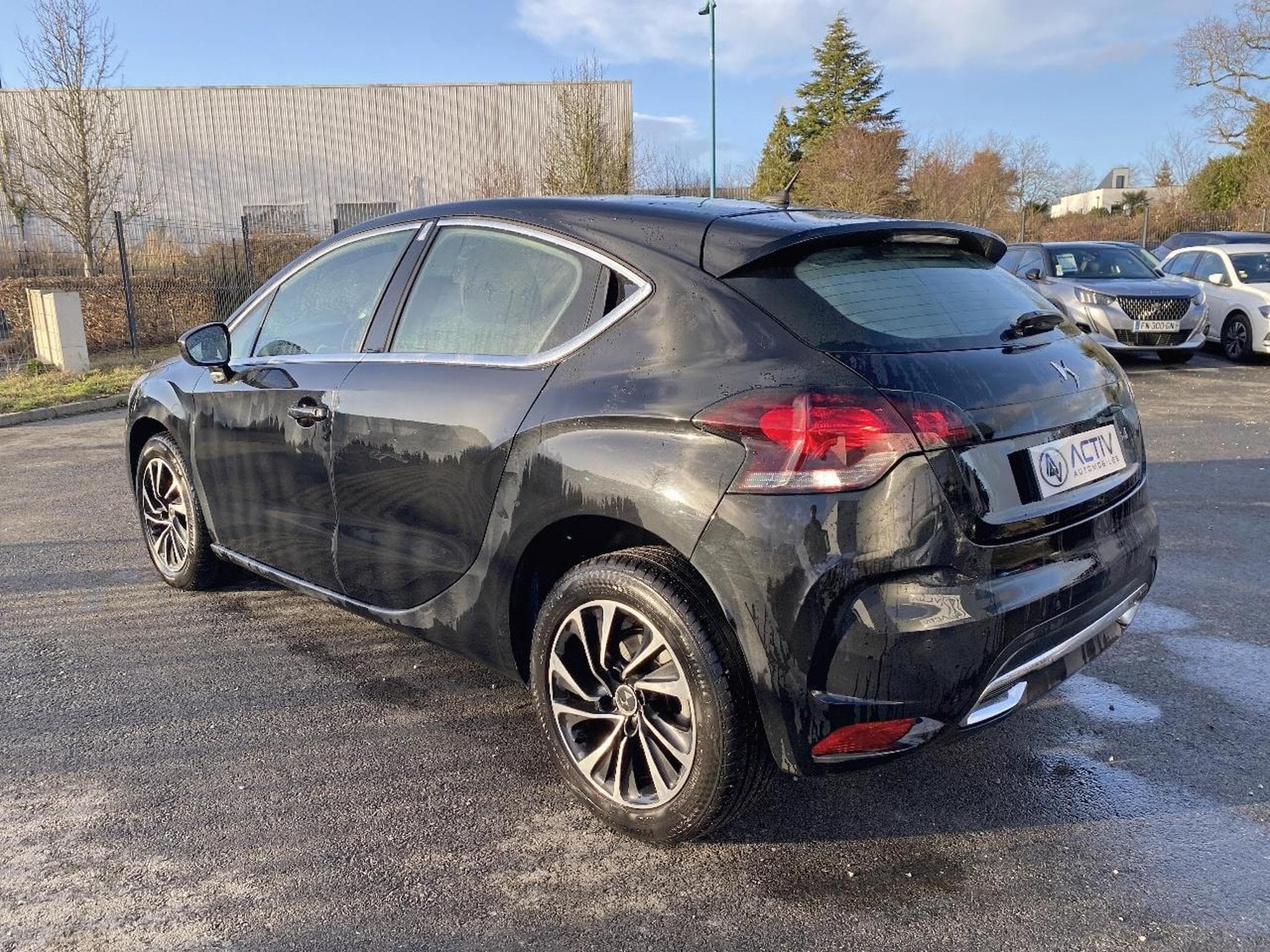 DS Automobiles DS4 BLUEHDI 120 SO CHIC EAT6 (2017) - Foto 7