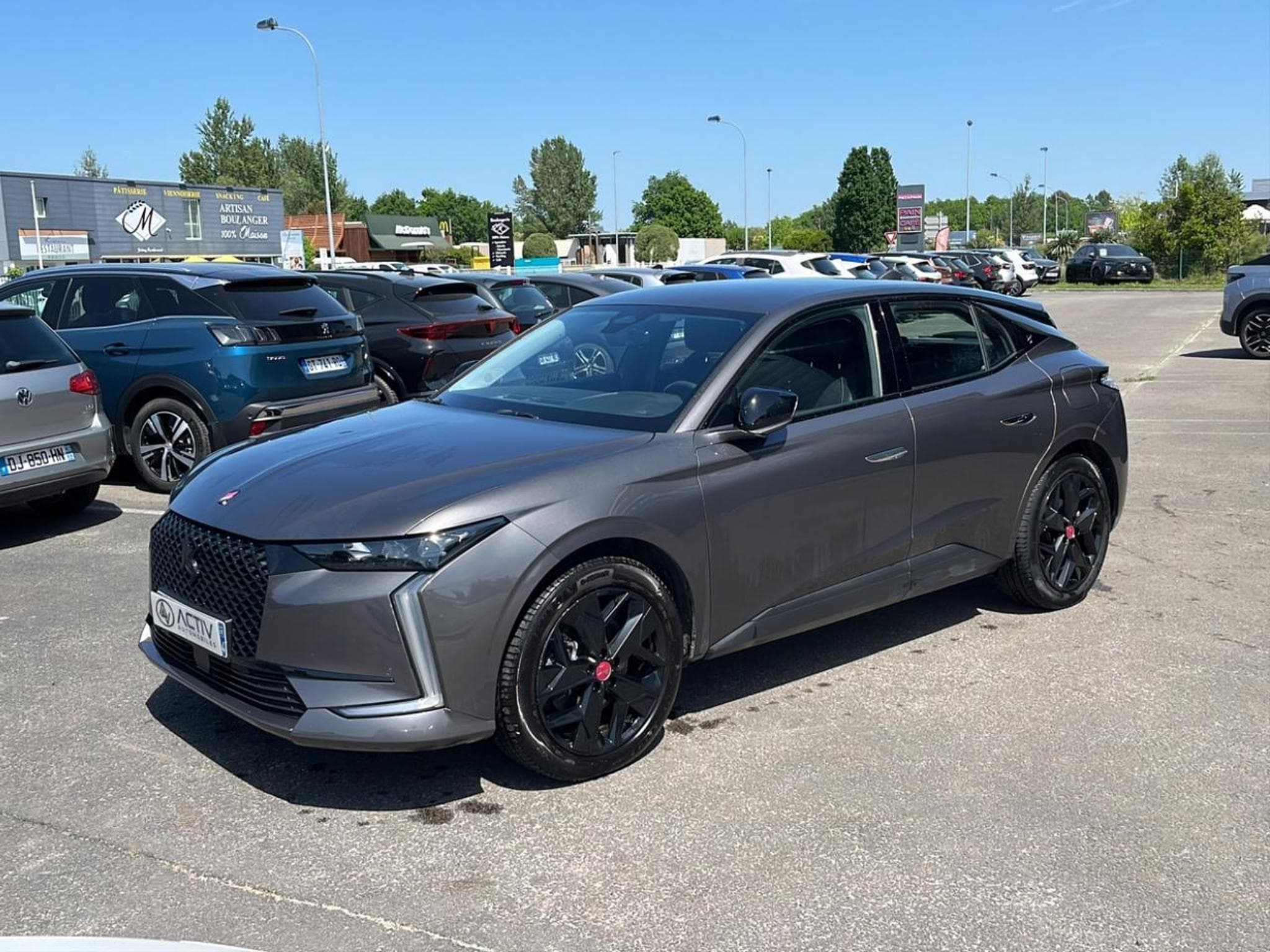DS Automobiles DS4 E-TENSE 225 PERFORMANCE LINE + (2023) - Foto 1