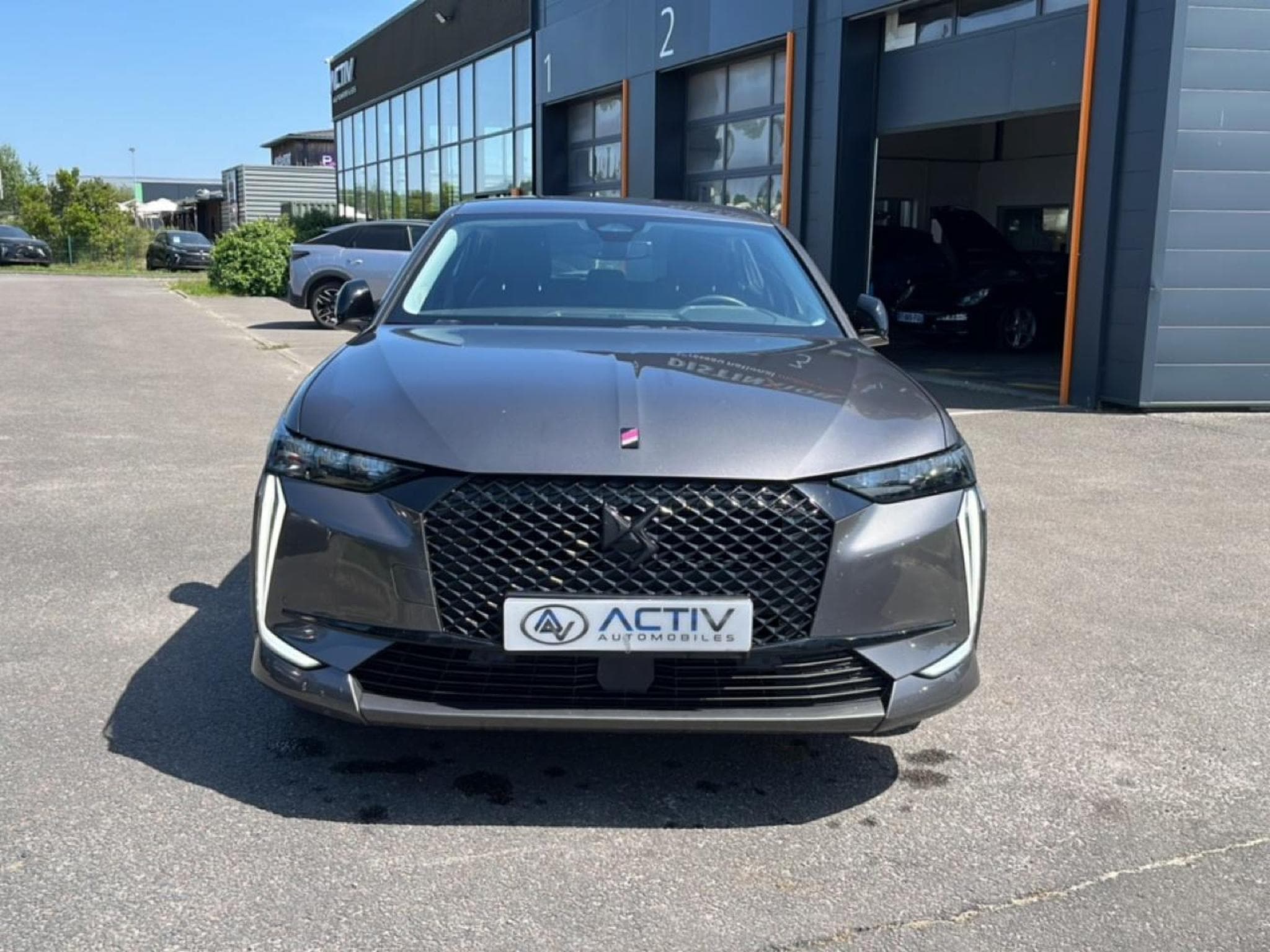 DS Automobiles DS4 E-TENSE 225 PERFORMANCE LINE + (2023) - Foto 2