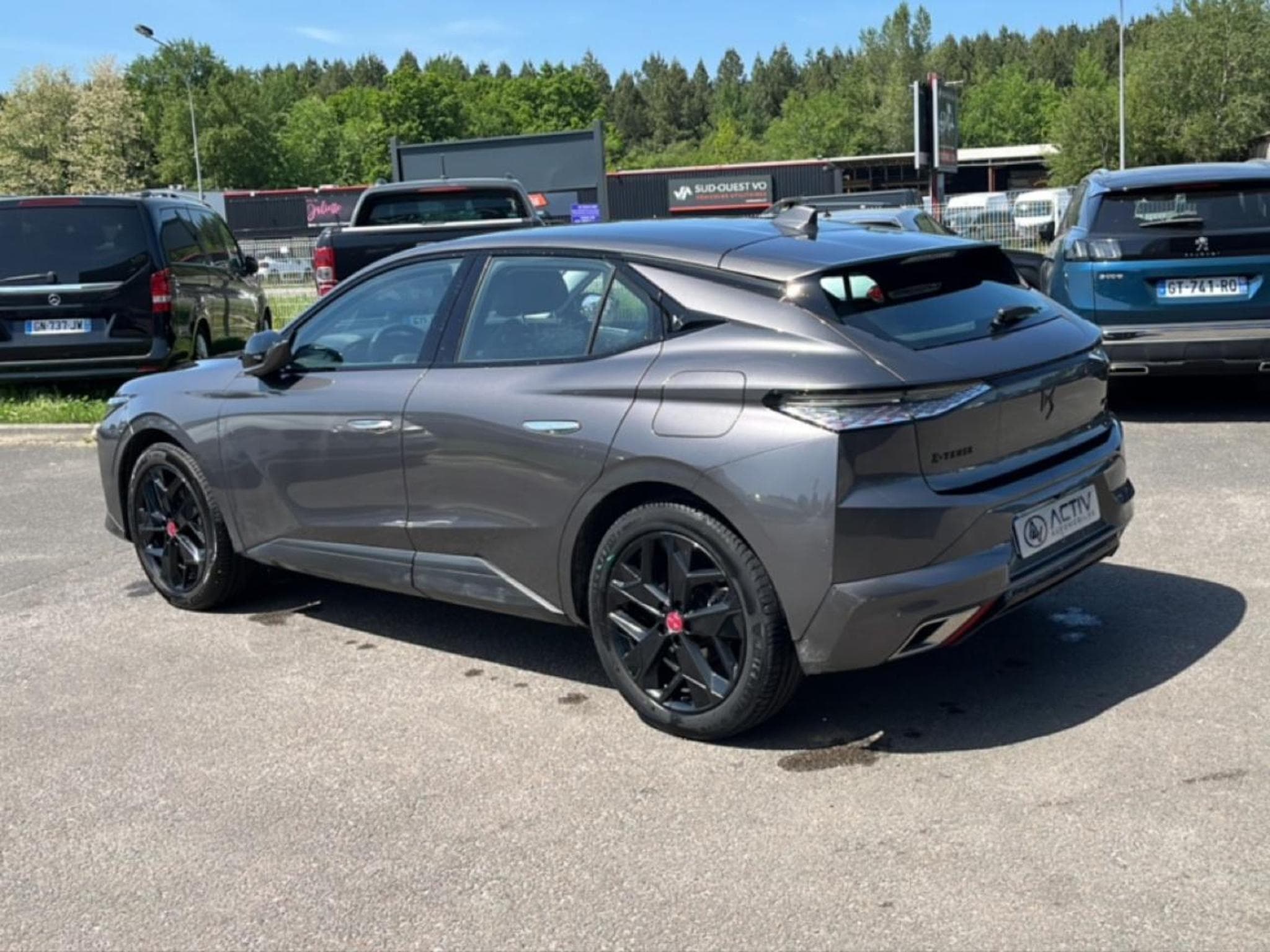 DS Automobiles DS4 E-TENSE 225 PERFORMANCE LINE + (2023) - Foto 7