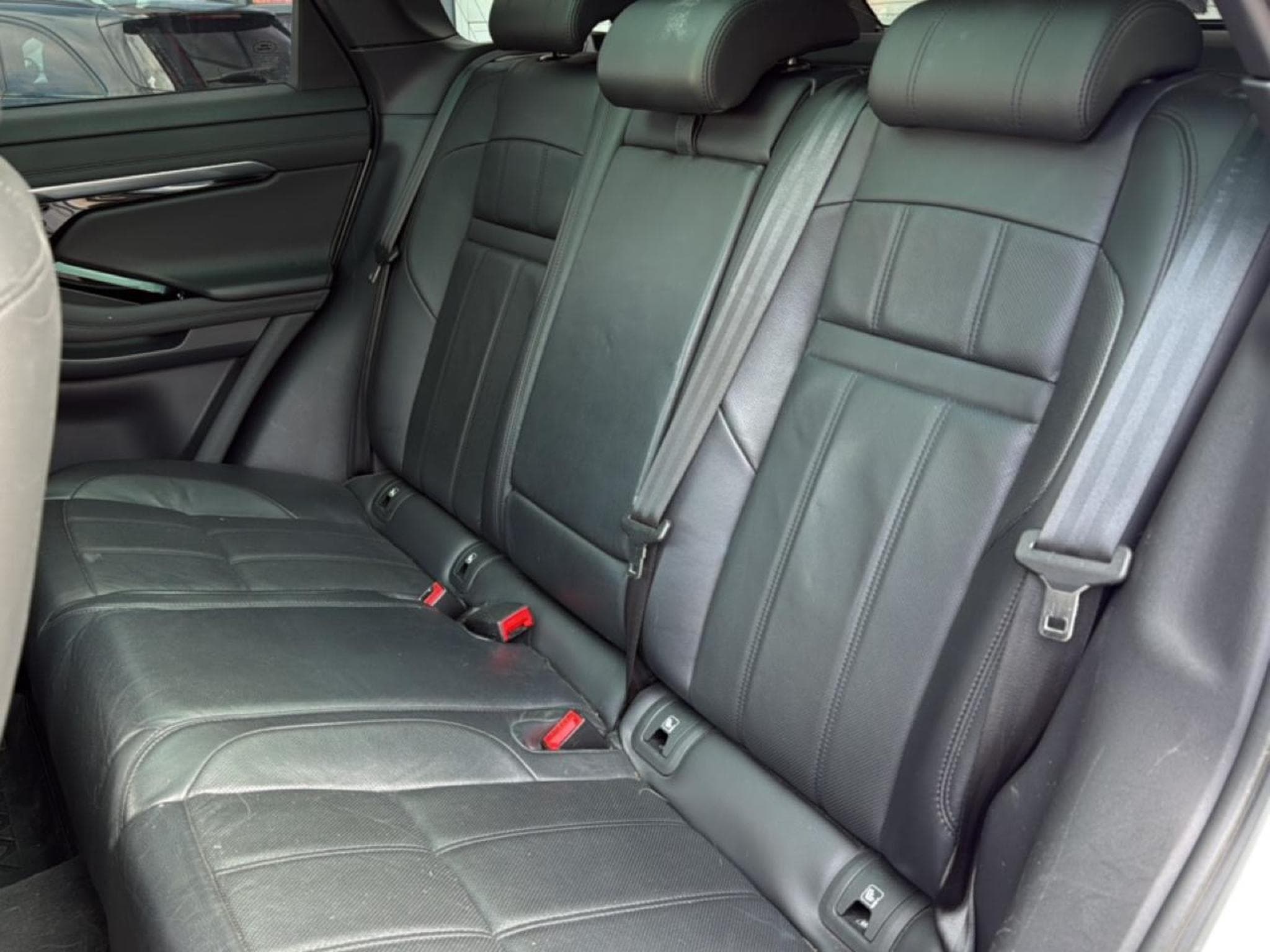Land-Rover RANGE ROVER EVOQUE 2.0 D 180 SE AWD BVA (2019) - Foto 11