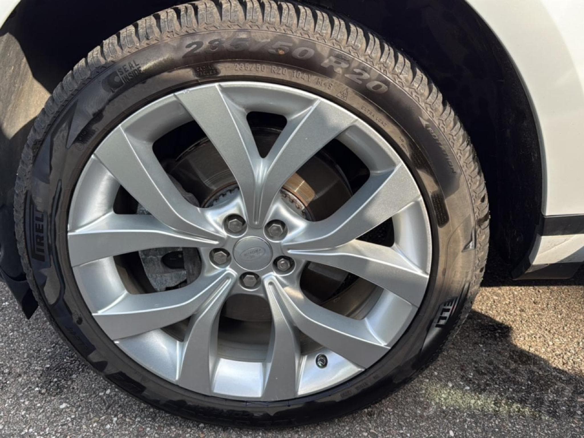 Land-Rover RANGE ROVER EVOQUE 2.0 D 180 SE AWD BVA (2019) - Foto 20