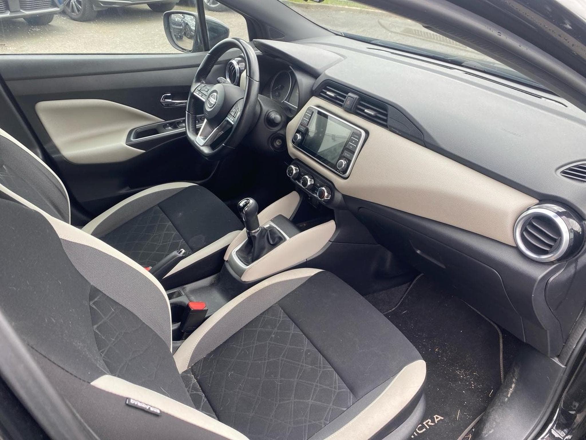 Nissan MICRA 1.0 IG-T 100 N-CONNECTA (2019) - Foto 13