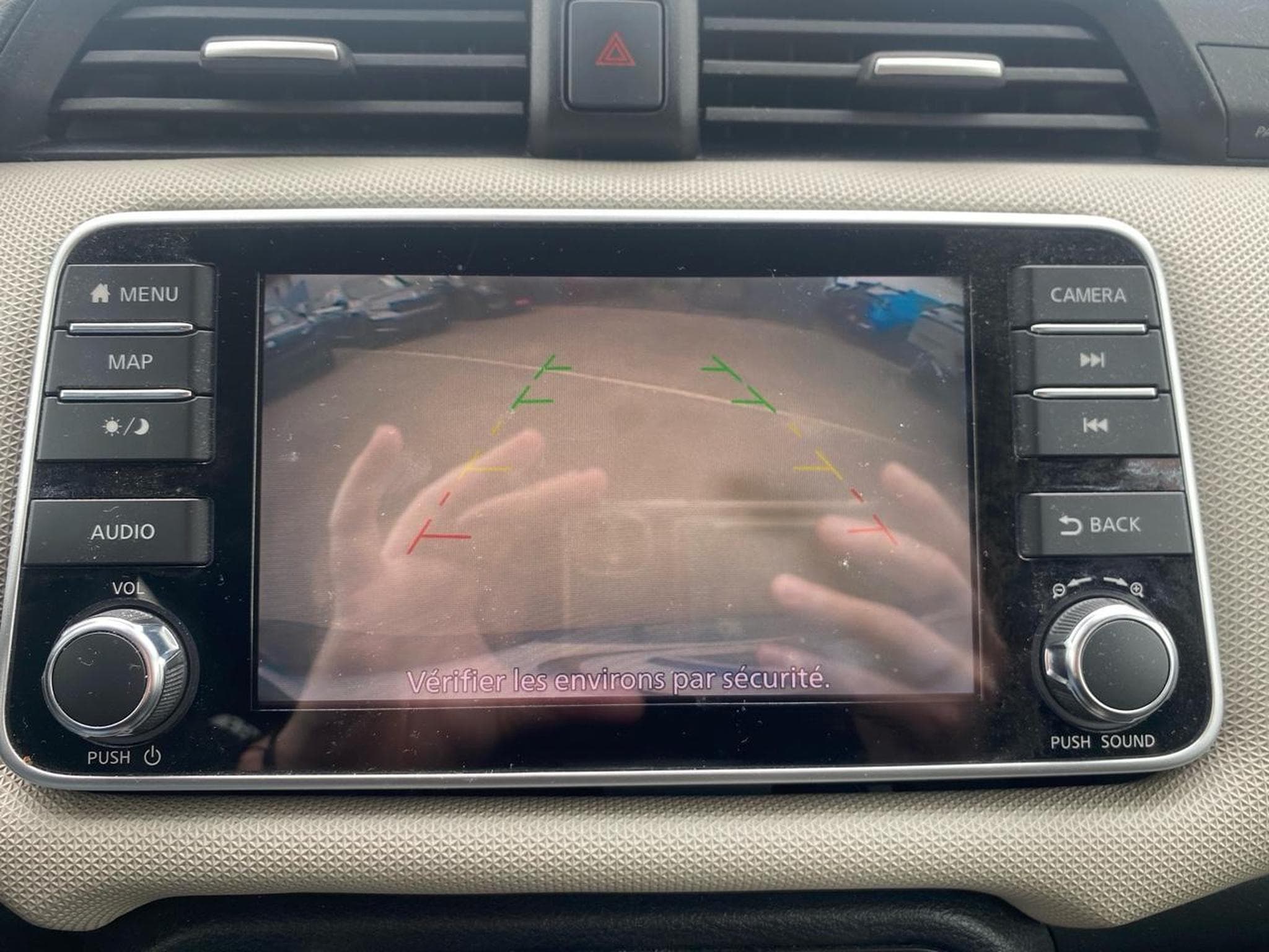 Nissan MICRA 1.0 IG-T 100 N-CONNECTA (2019) - Foto 20