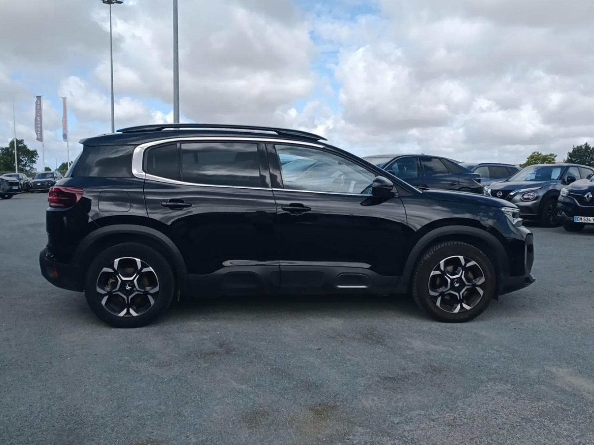 Citroen C5 AIRCROSS BLUEHDI 130 SHINE EAT8 (2023) - Foto 4